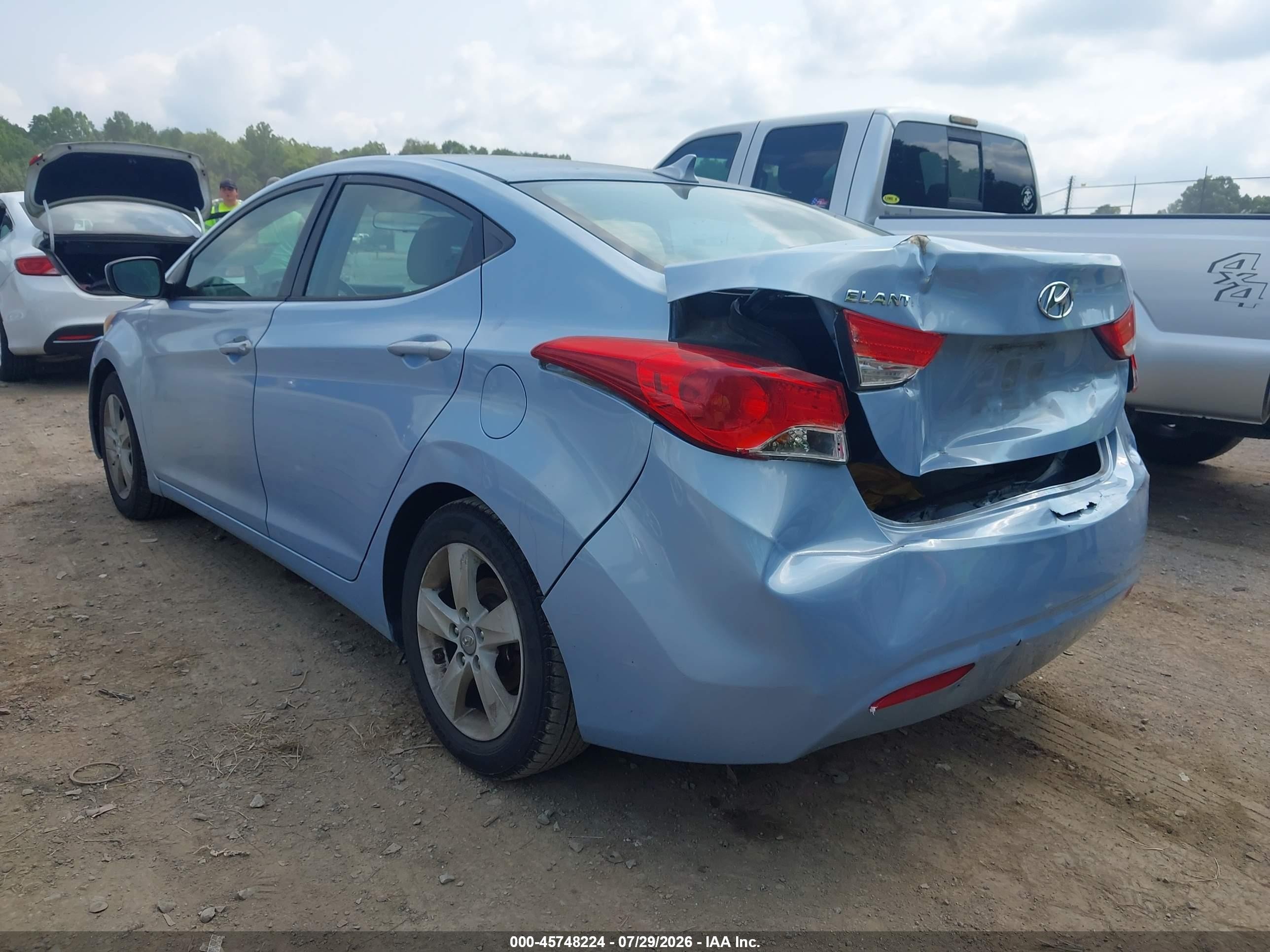 2013 Hyundai Elantra Gls Blue vin: KMHDH4AE8DU755757