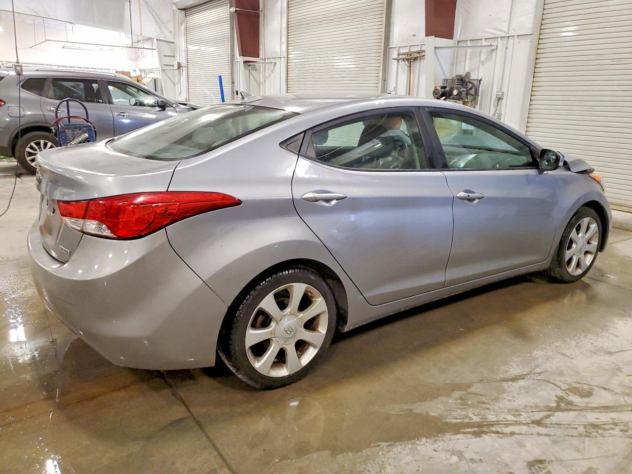 2013 Hyundai Elantra Limited Gray vin: KMHDH4AE8DU776771