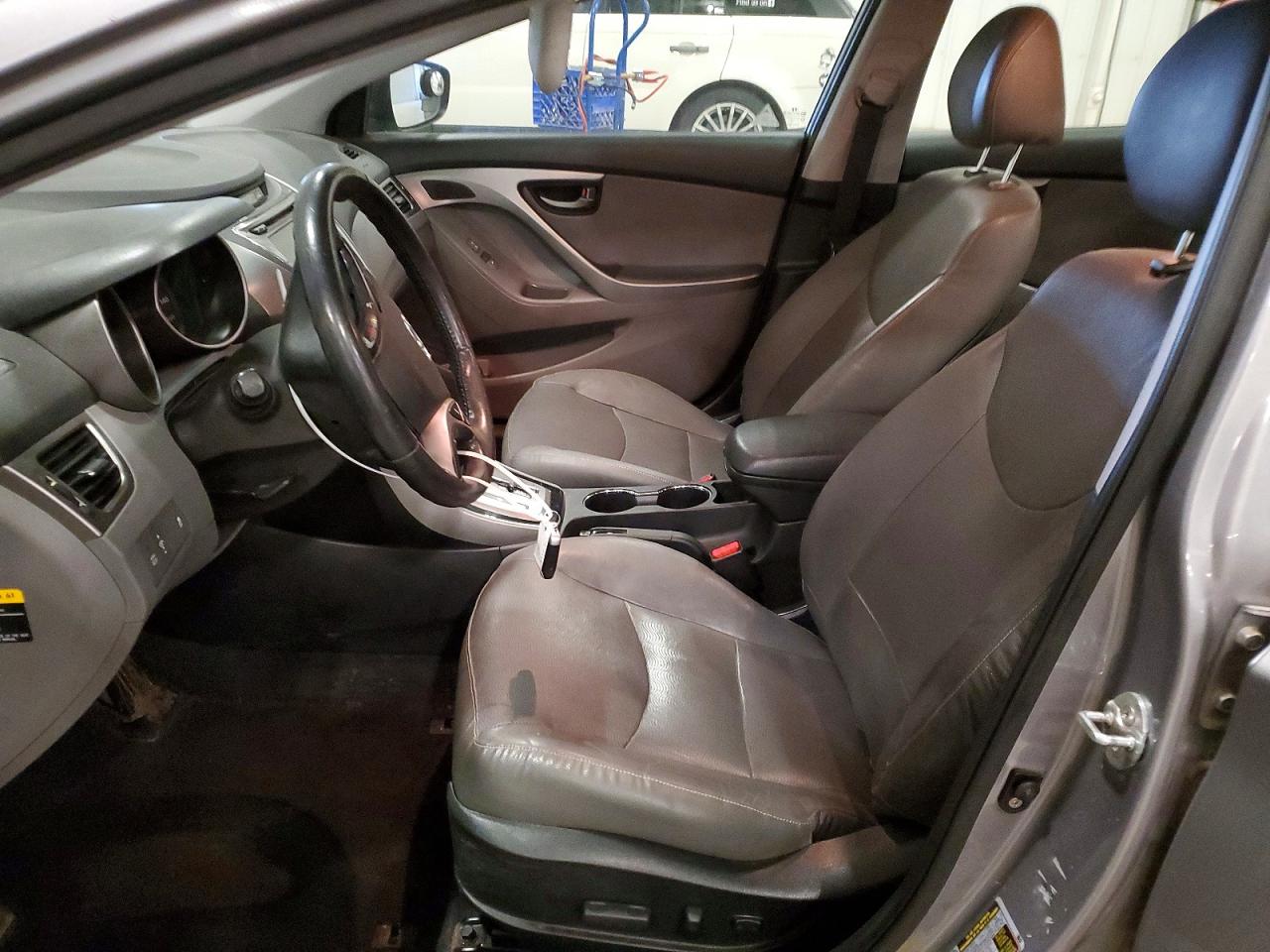 2013 Hyundai Elantra Limited Gray vin: KMHDH4AE8DU776771