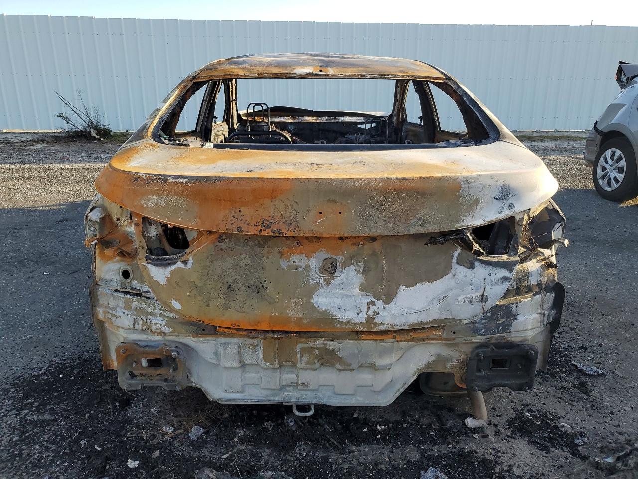 2013 Hyundai Elantra Limited Burn vin: KMHDH4AE8DU834569