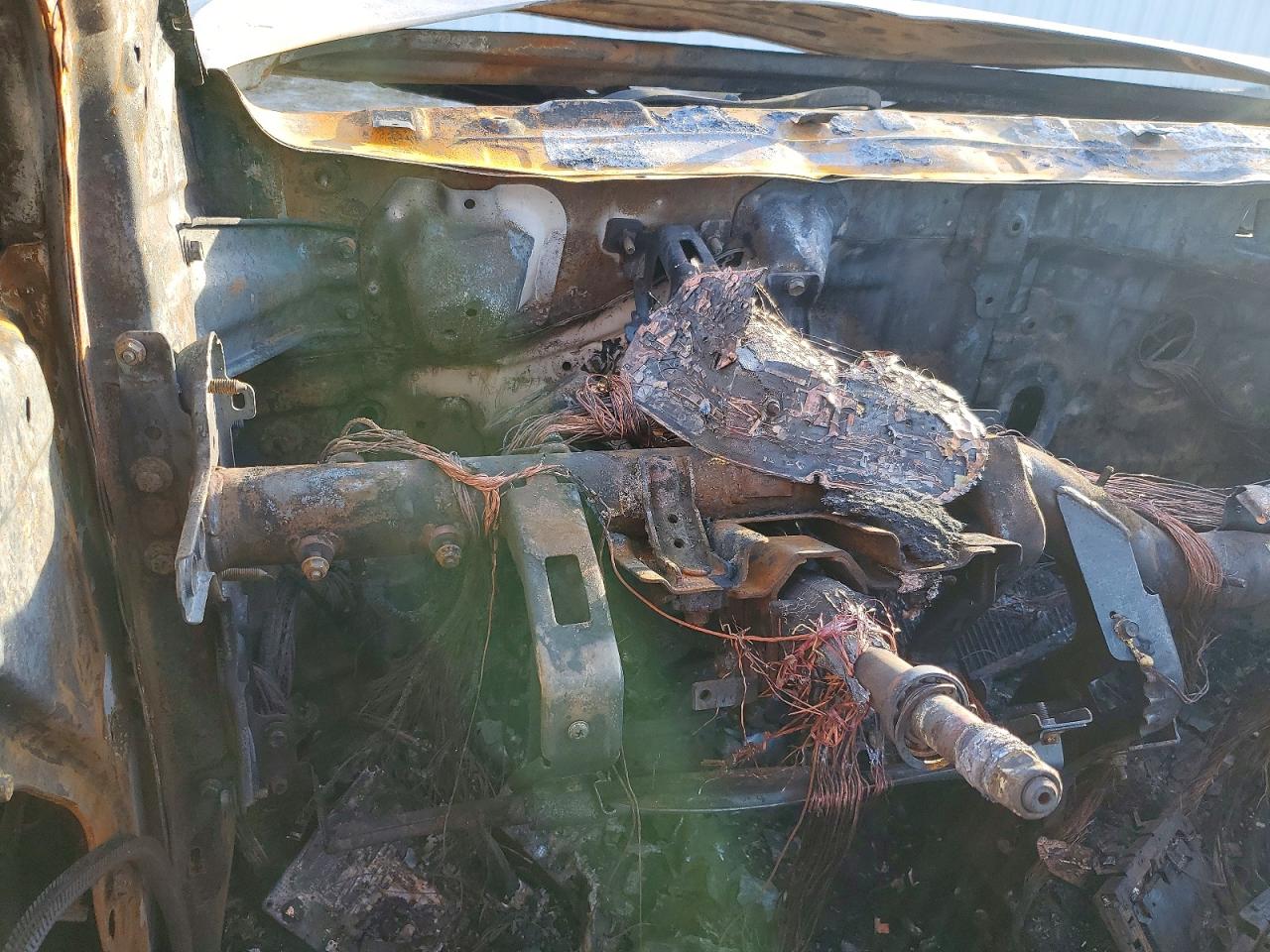 2013 Hyundai Elantra Limited Burn vin: KMHDH4AE8DU834569