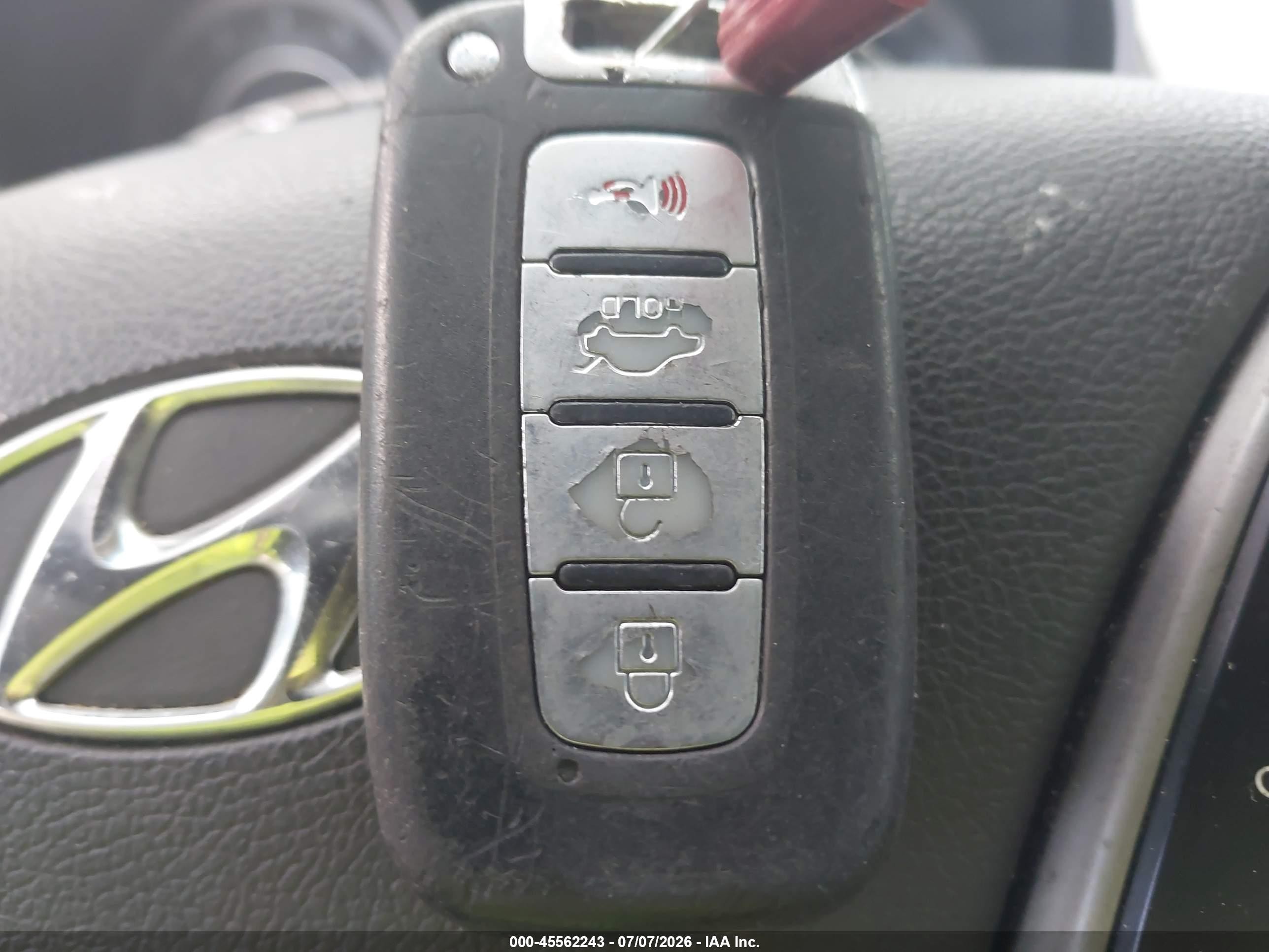 2013 Hyundai Elantra Limited Light Blue vin: KMHDH4AE8DU842669