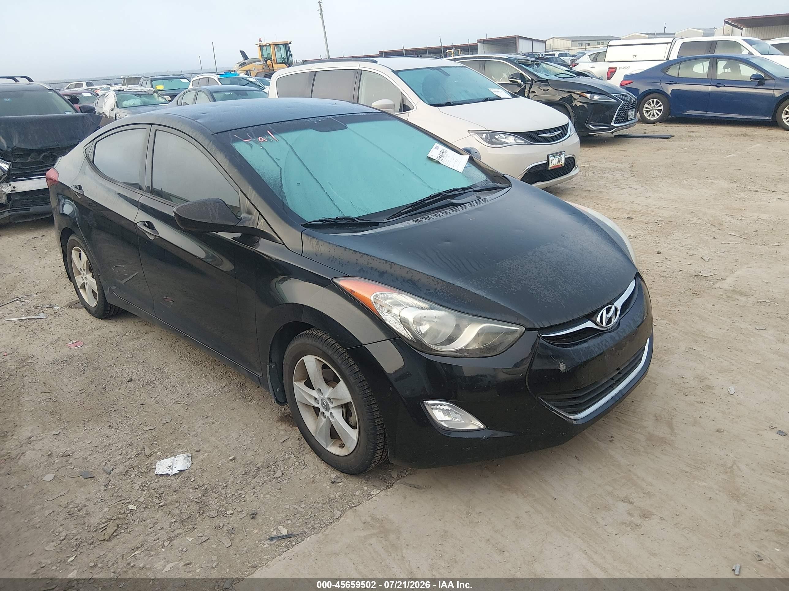 KMHDH4AE8DU843725
