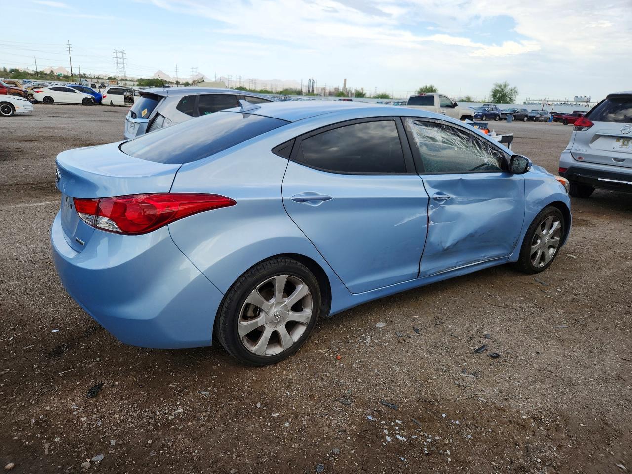 2013 Hyundai Elantra Limited Teal vin: KMHDH4AE8DU846205