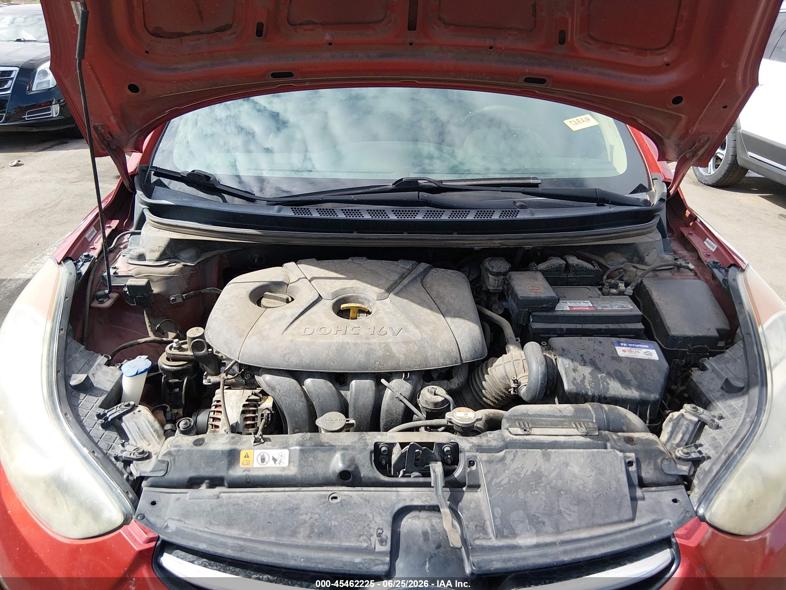 2013 Hyundai Elantra Limited Red vin: KMHDH4AE8DU859584