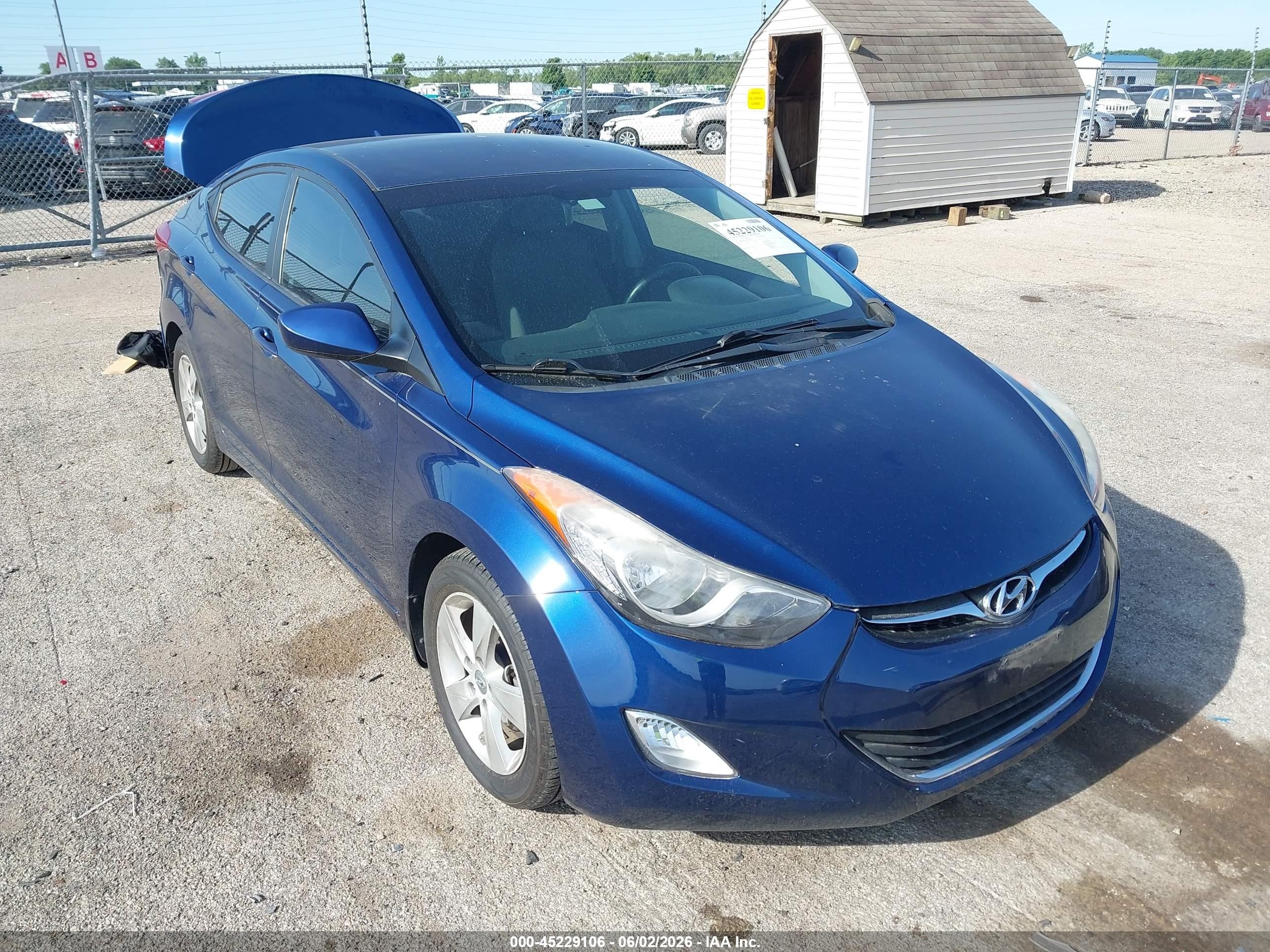 2013 Hyundai Elantra Gls Синий vin: KMHDH4AE8DU874893