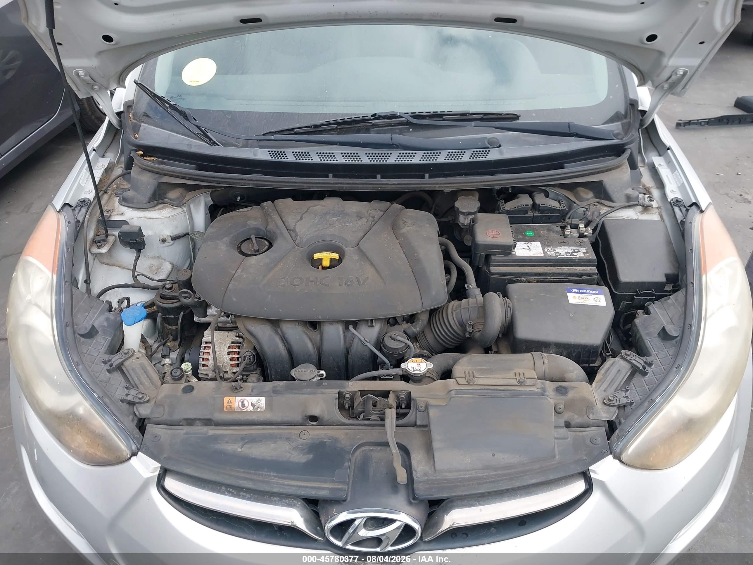 2013 Hyundai Elantra Limited Silver vin: KMHDH4AE8DU919623