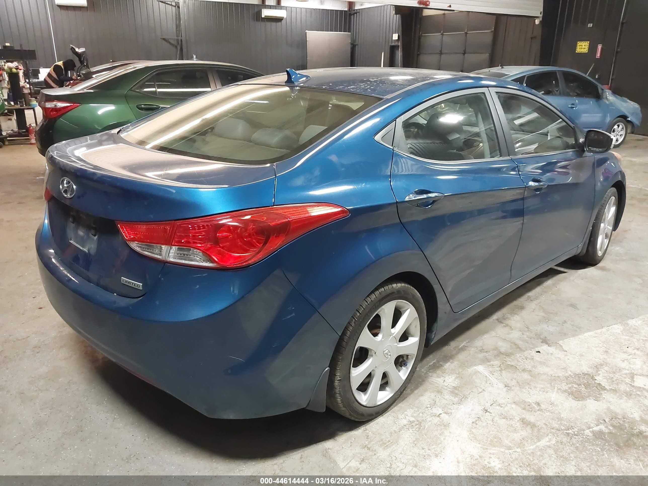 2013 Hyundai Elantra Limited Dark Blue vin: KMHDH4AE8DU950046