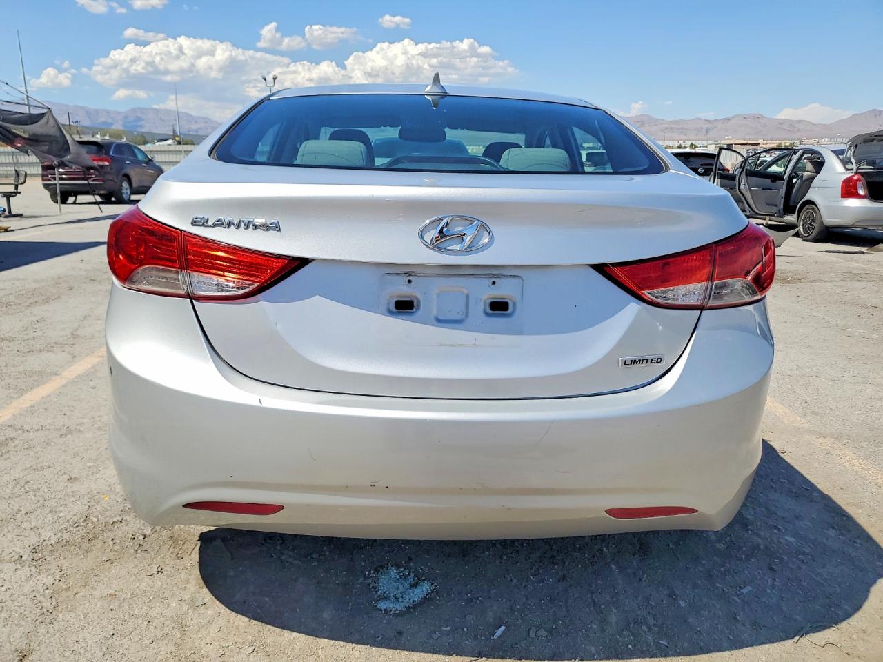 2013 Hyundai Elantra Gls Silver vin: KMHDH4AE8DU967056