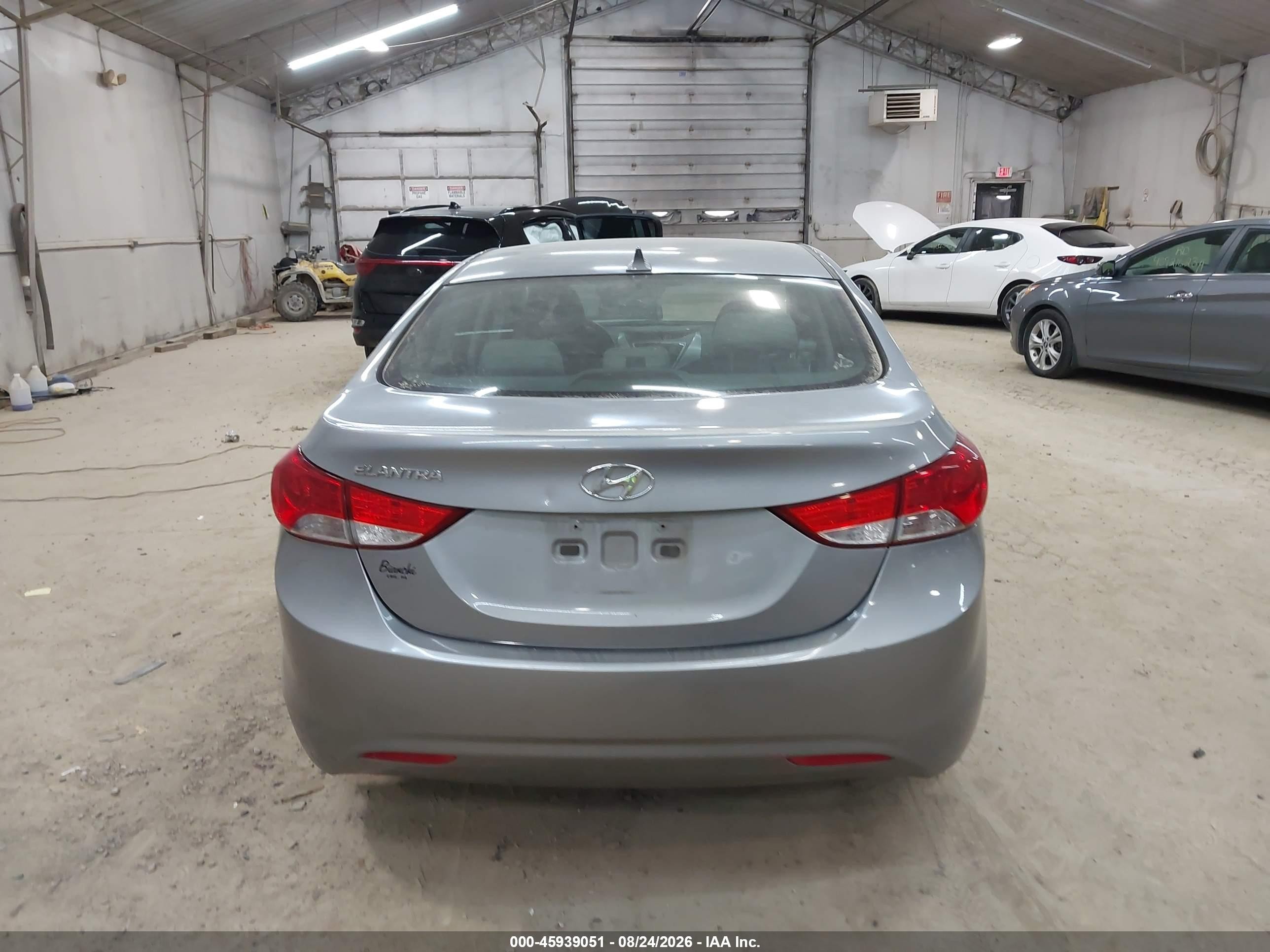 2013 Hyundai Elantra Gls Silver vin: KMHDH4AE8DU976663