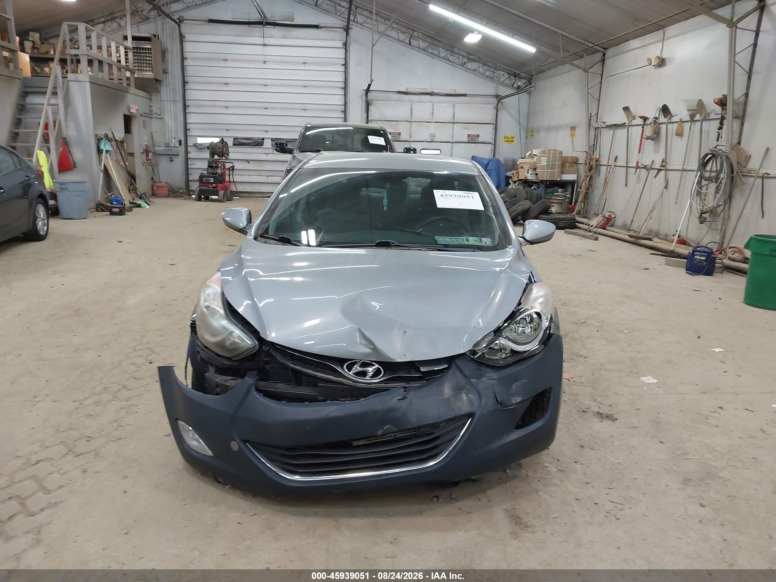 2013 Hyundai Elantra Gls Silver vin: KMHDH4AE8DU976663