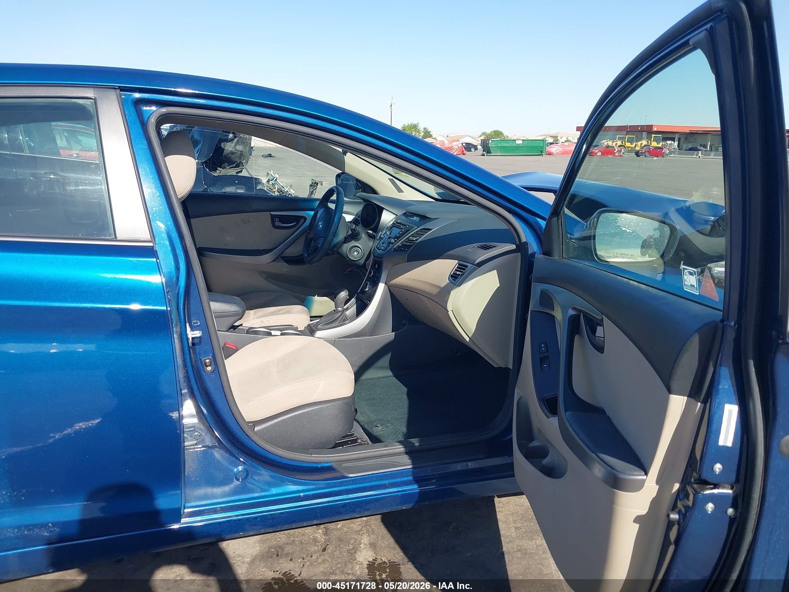 2014 Hyundai Elantra Se Blue vin: KMHDH4AE8EU056386
