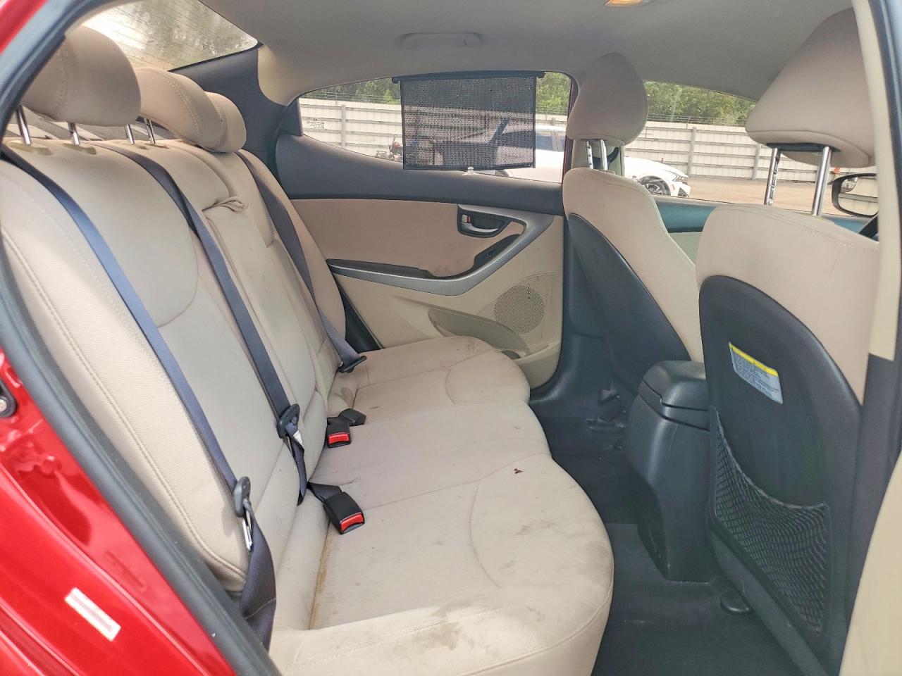 2014 Hyundai Elantra Se Red vin: KMHDH4AE8EU082387