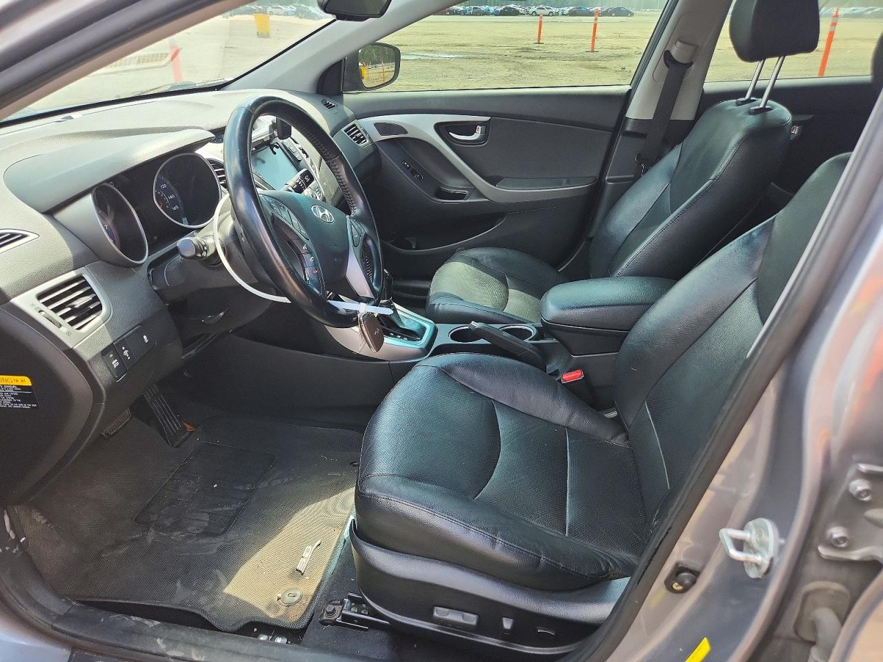 2014 Hyundai Elantra Limited Серебряный vin: KMHDH4AE8EU101021