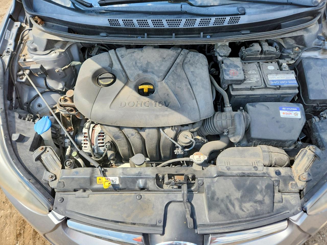 2014 Hyundai Elantra Limited Серебряный vin: KMHDH4AE8EU101021