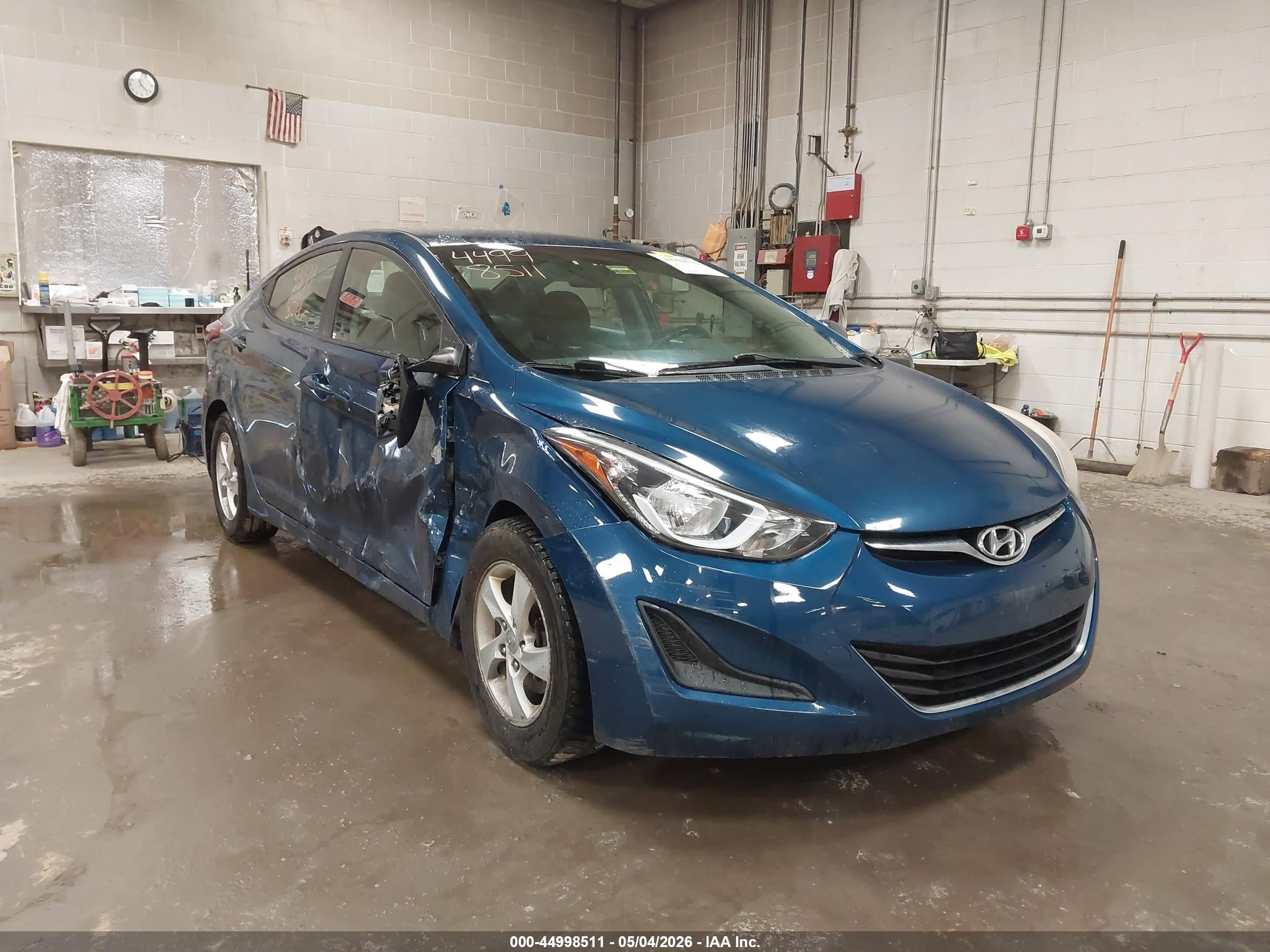 2014 Hyundai Elantra Se Blue vin: KMHDH4AE8EU131815