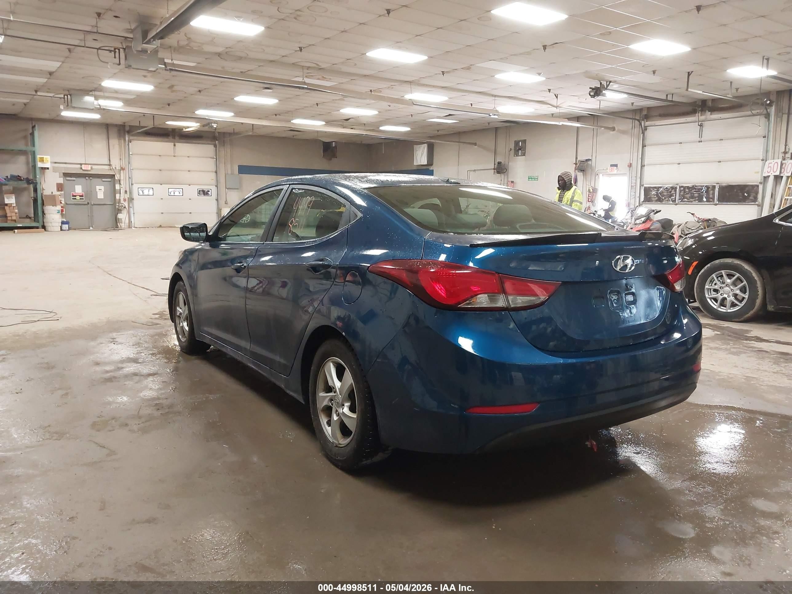 2014 Hyundai Elantra Se Blue vin: KMHDH4AE8EU131815