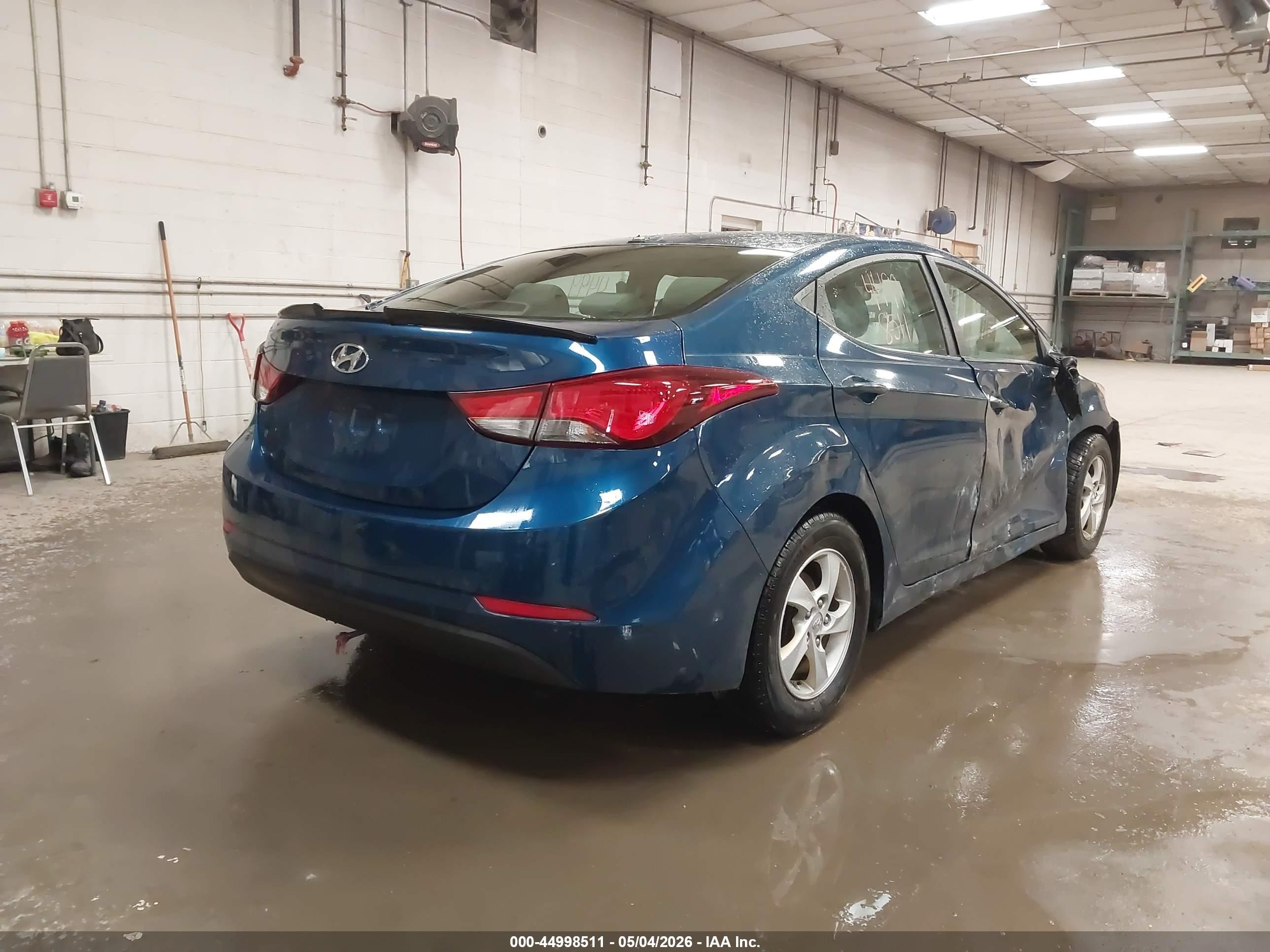 2014 Hyundai Elantra Se Blue vin: KMHDH4AE8EU131815