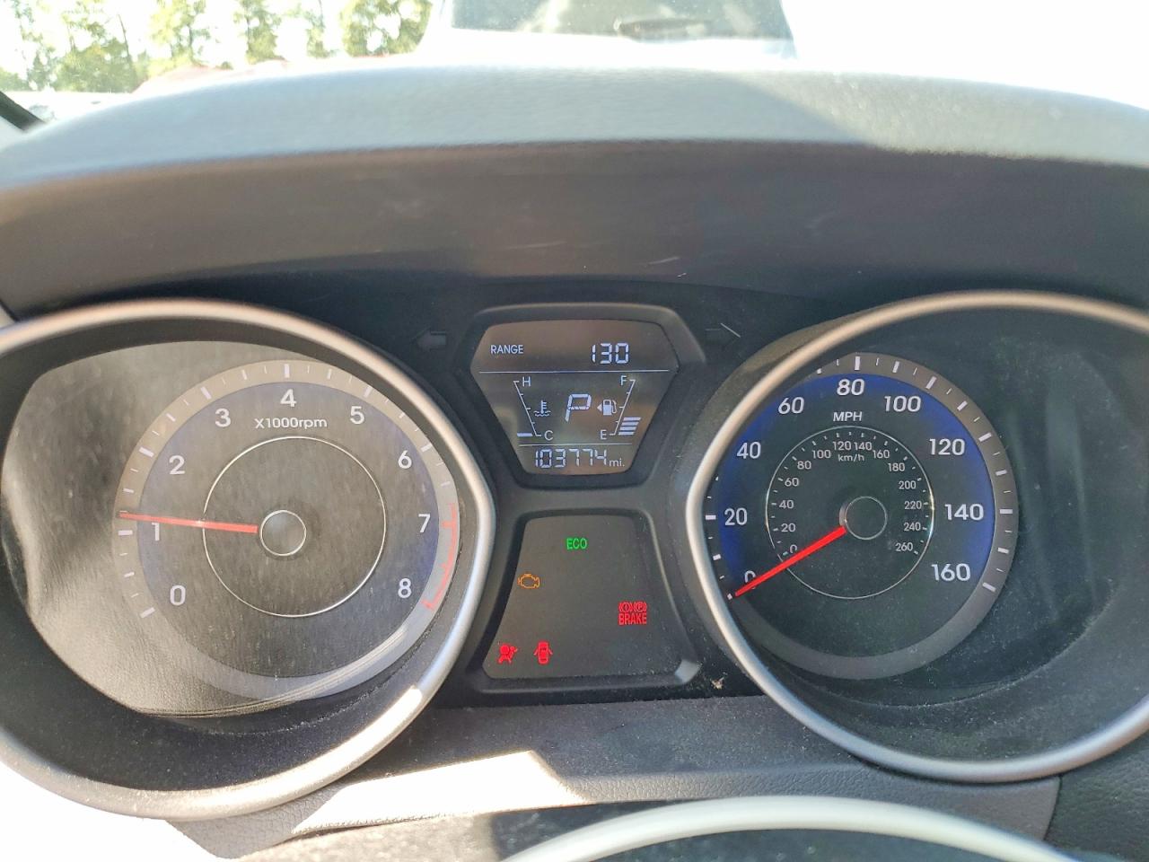2014 Hyundai Elantra Se Red vin: KMHDH4AE8EU139090