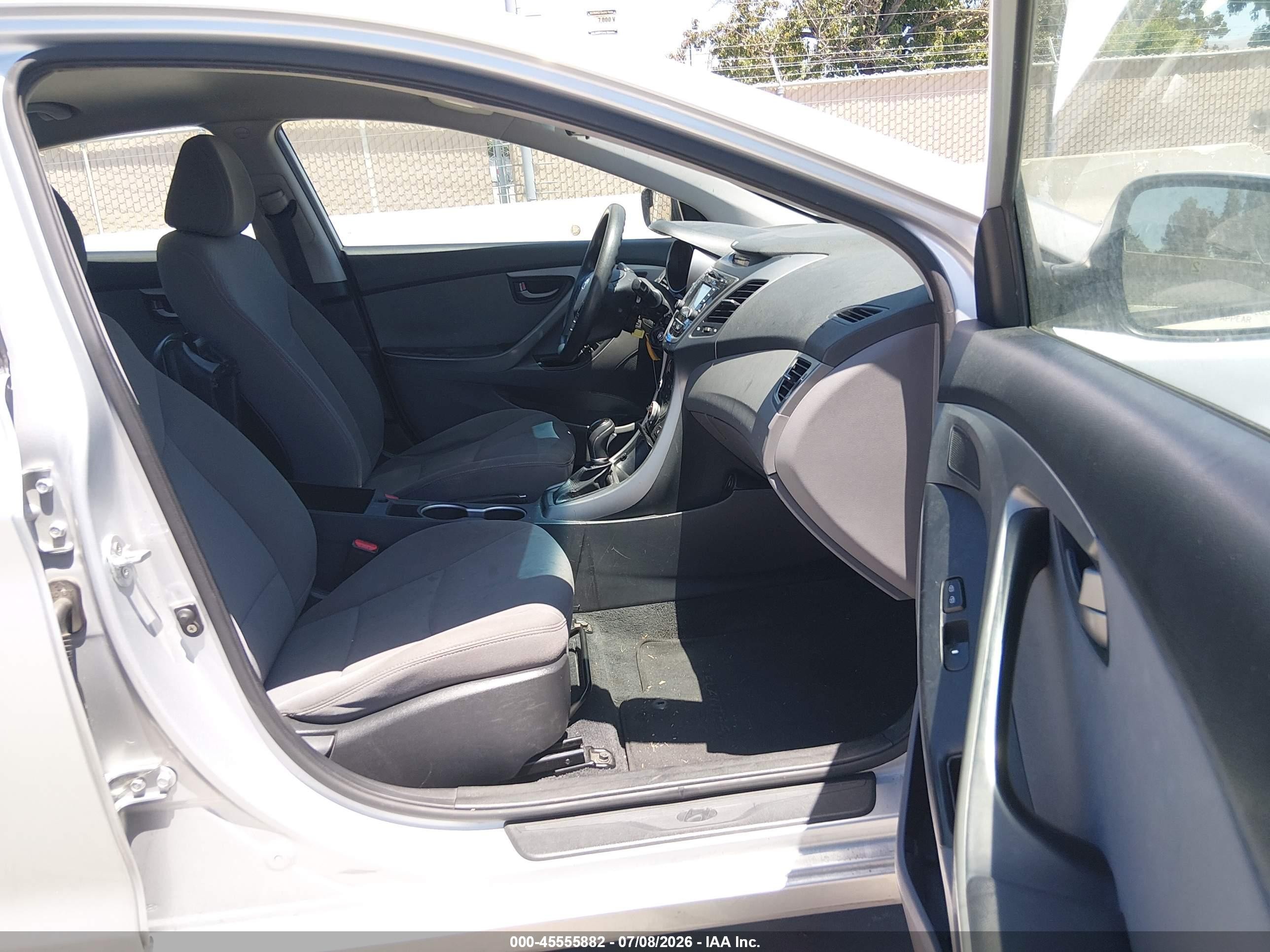 2014 Hyundai Elantra Se Silver vin: KMHDH4AE8EU149229