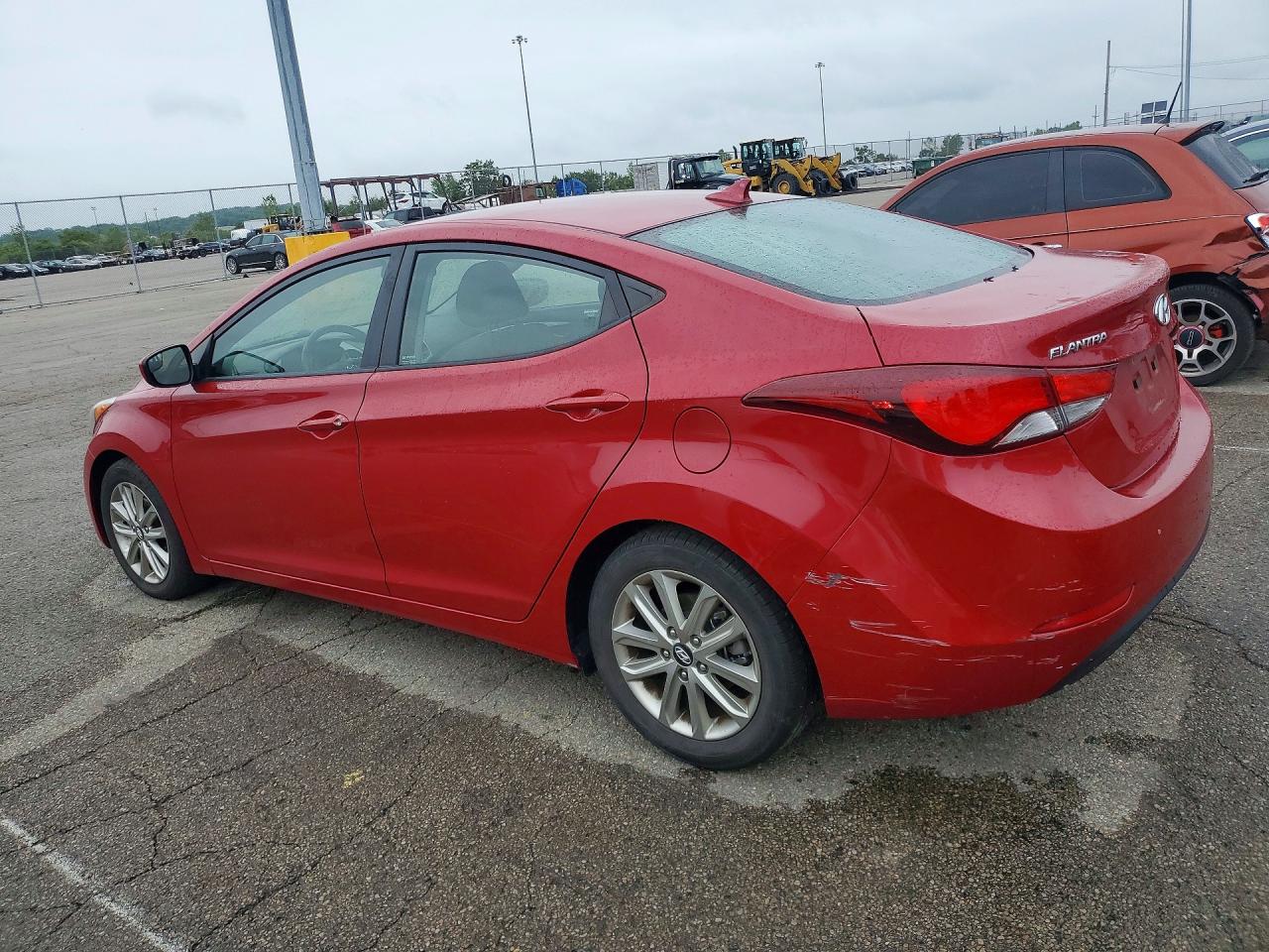 2014 Hyundai Elantra Se Red vin: KMHDH4AE8EU154236