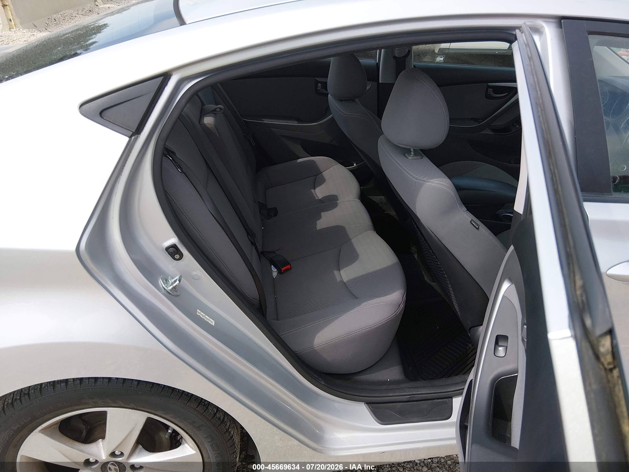 2014 Hyundai Elantra Se Silver vin: KMHDH4AE8EU176527