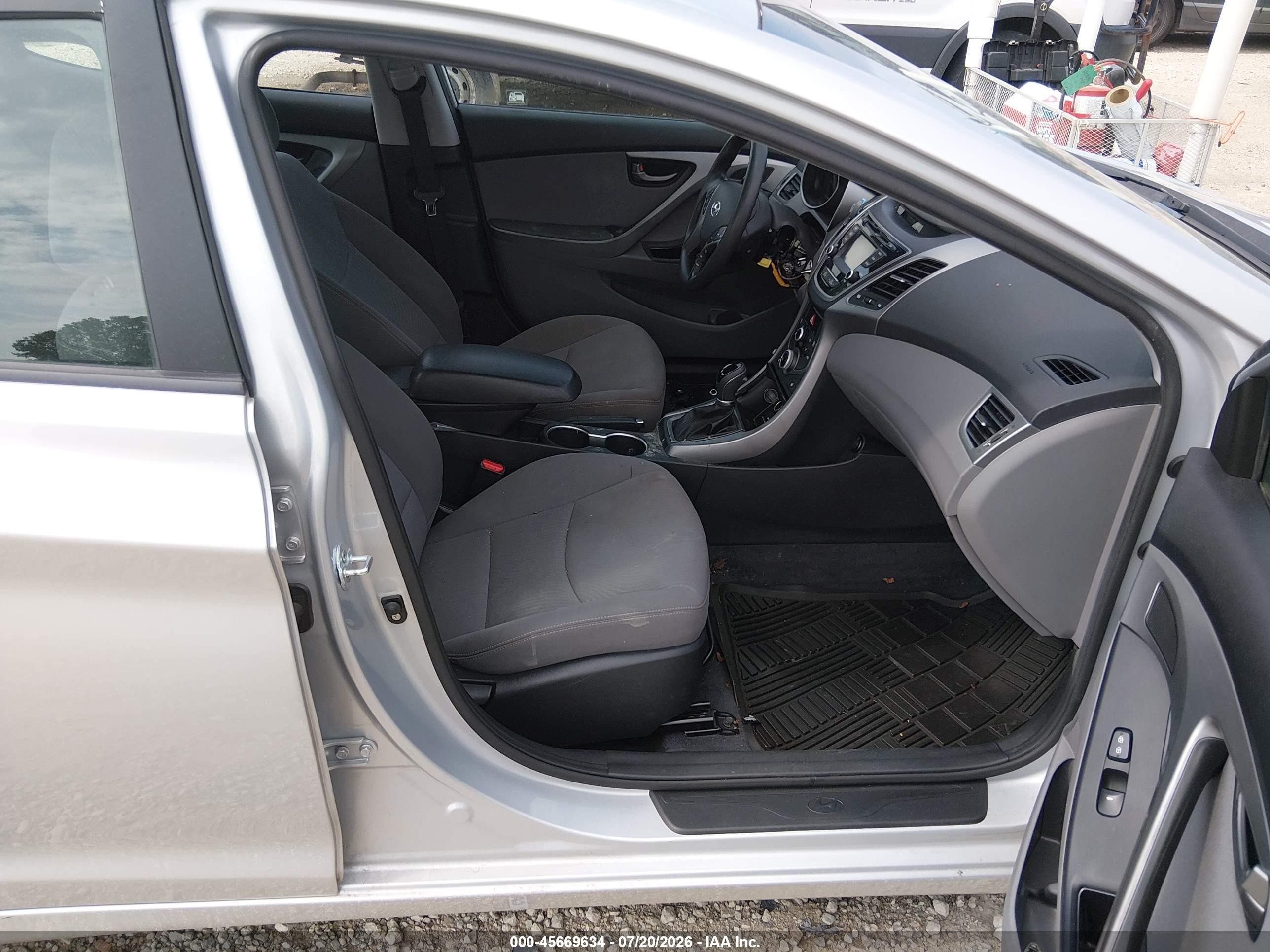2014 Hyundai Elantra Se Silver vin: KMHDH4AE8EU176527