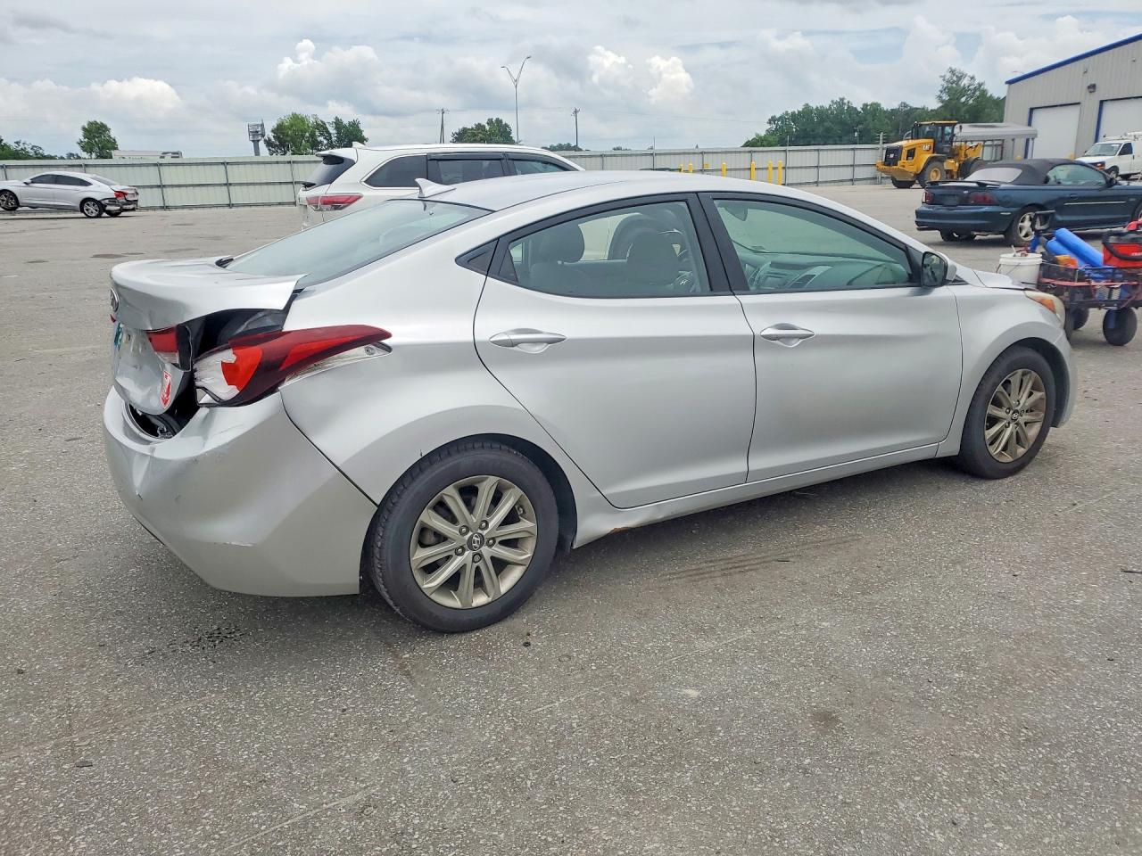 2014 Hyundai Elantra Se Silver vin: KMHDH4AE8EU181081