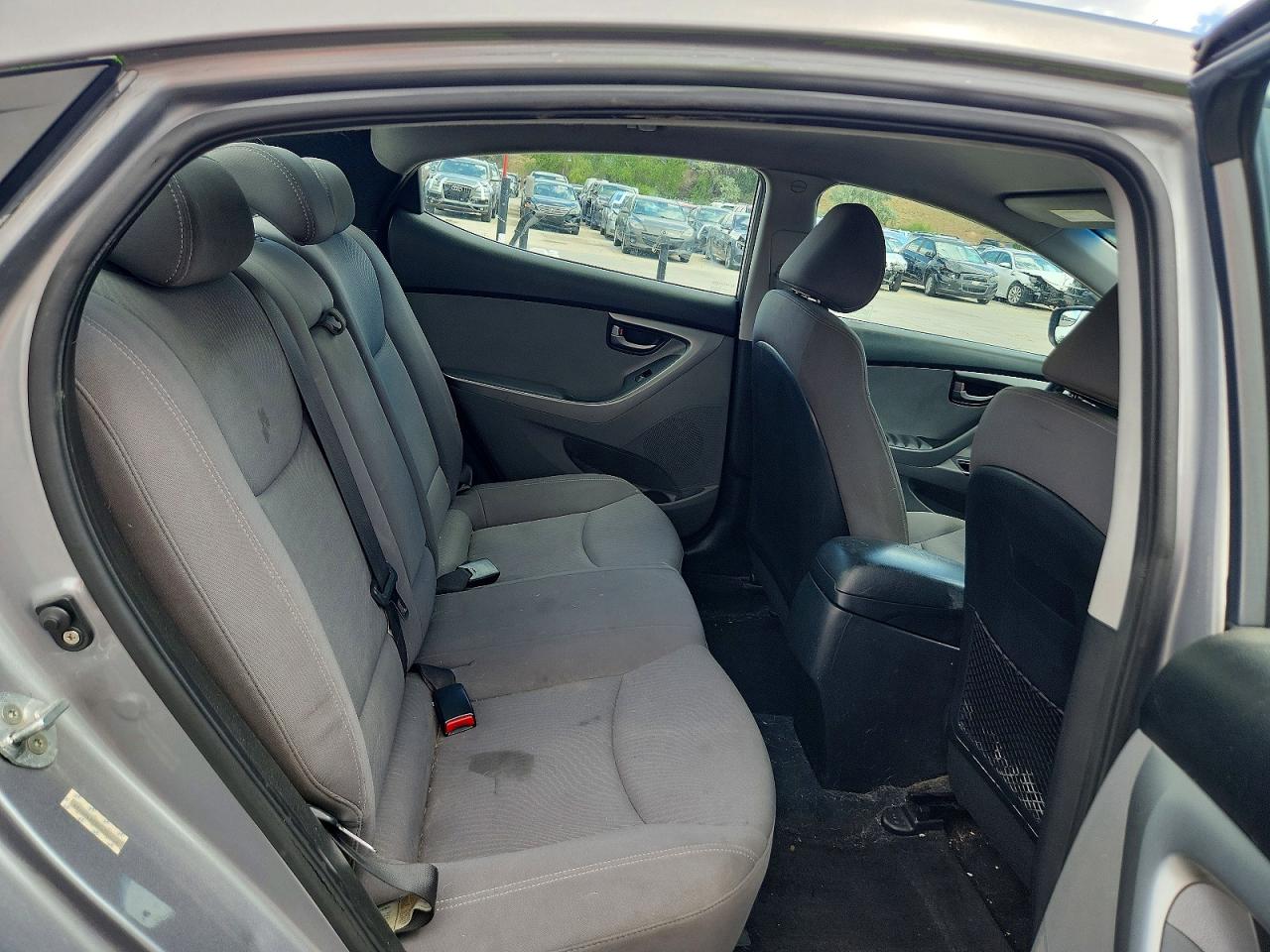 2014 Hyundai Elantra Se Silver vin: KMHDH4AE8EU200664