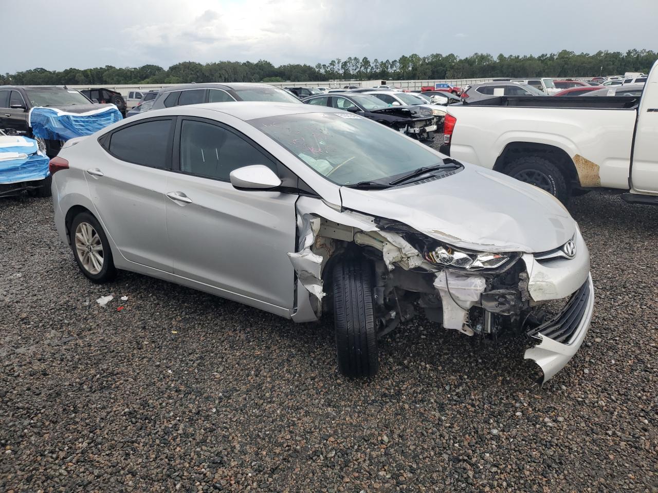 2014 Hyundai Elantra Se Silver vin: KMHDH4AE8EU201975
