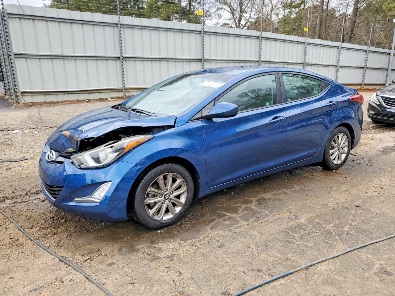 KMHDH4AE8FU225582
