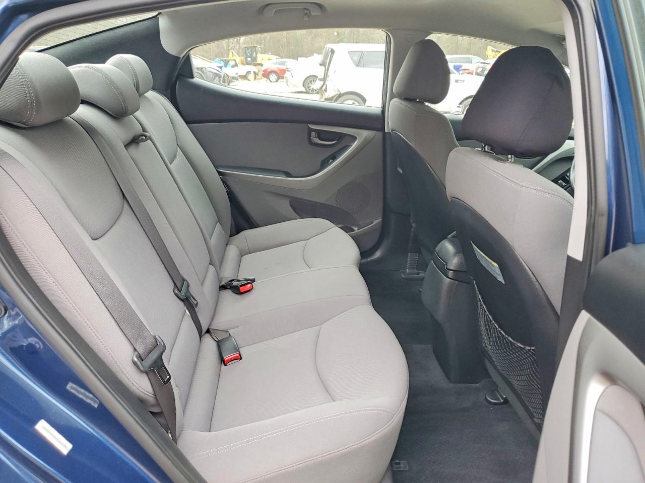 2015 Hyundai Elantra Se Blue vin: KMHDH4AE8FU225582