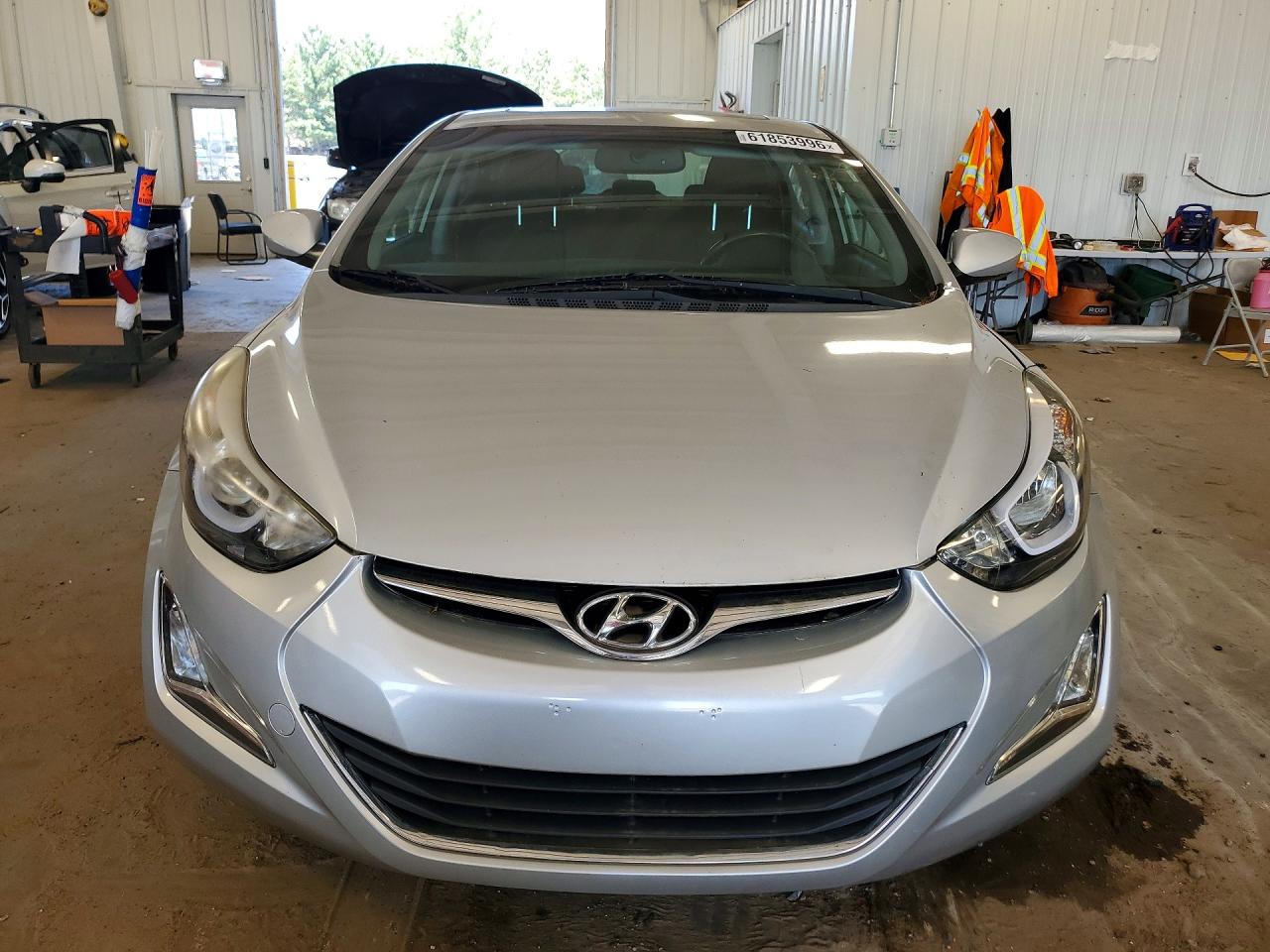 2015 Hyundai Elantra Se Silver vin: KMHDH4AE8FU240096