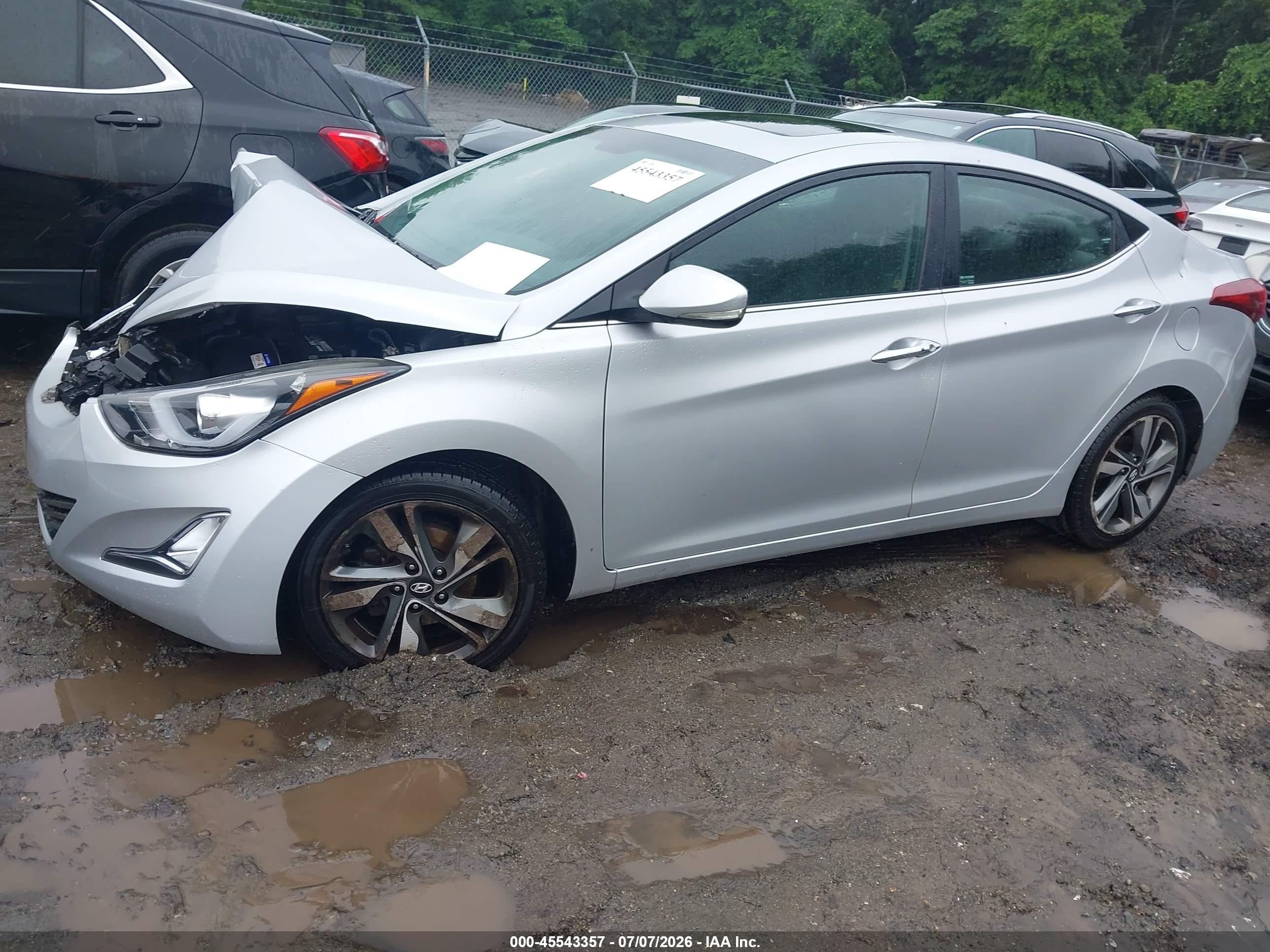 2015 Hyundai Elantra Limited Серебряный vin: KMHDH4AE8FU437785