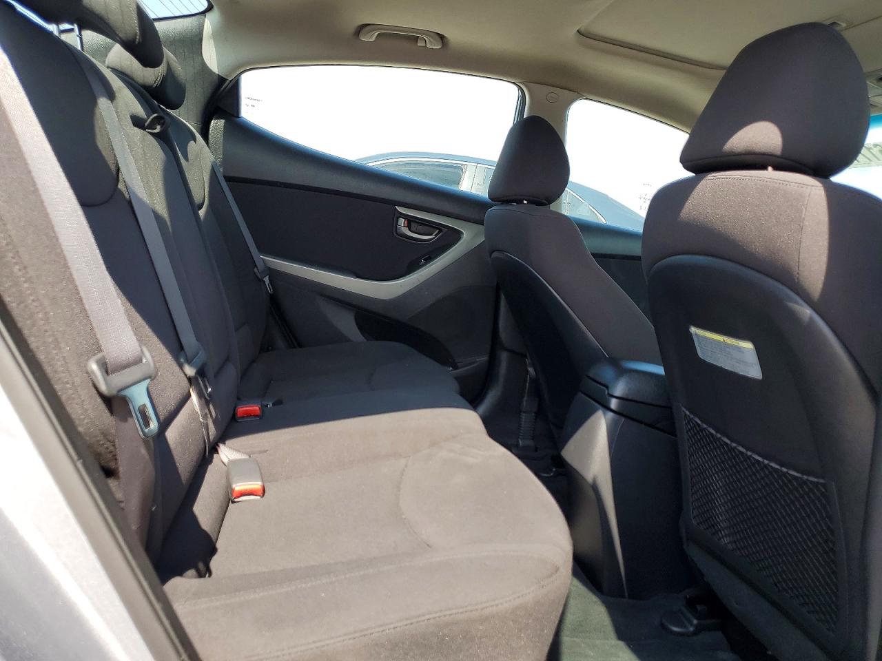 2015 Hyundai Elantra Se Silver vin: KMHDH4AE8FU455655
