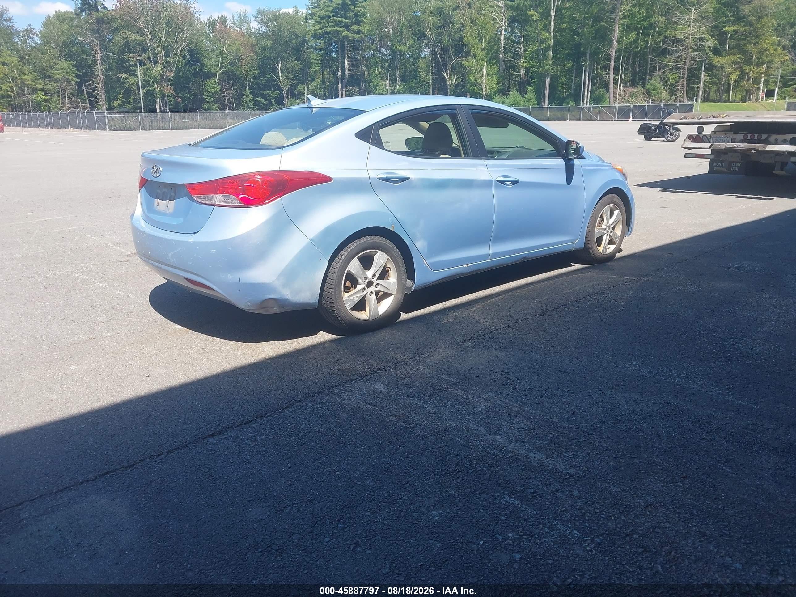 2011 Hyundai Elantra Gls (ulsan Plant) Blue vin: KMHDH4AE9BU132080