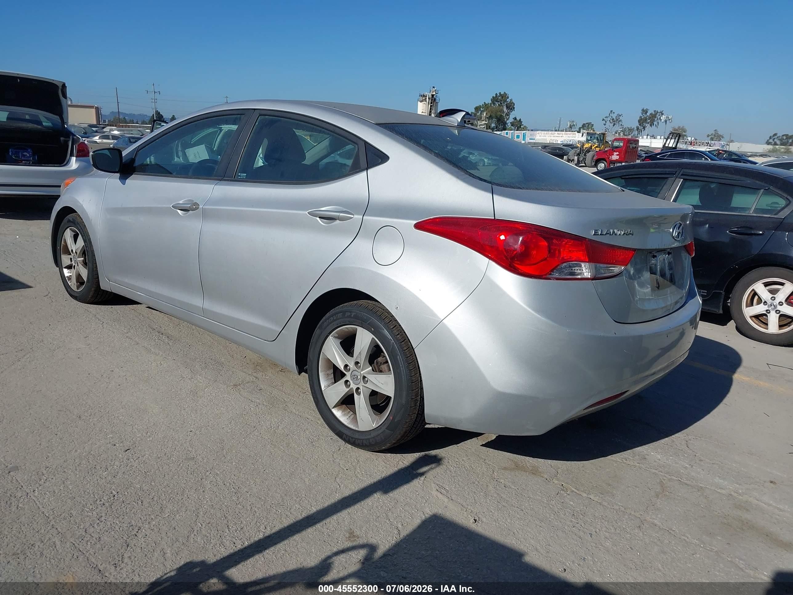 2011 Hyundai Elantra Gls (ulsan Plant) Silver vin: KMHDH4AE9BU152670