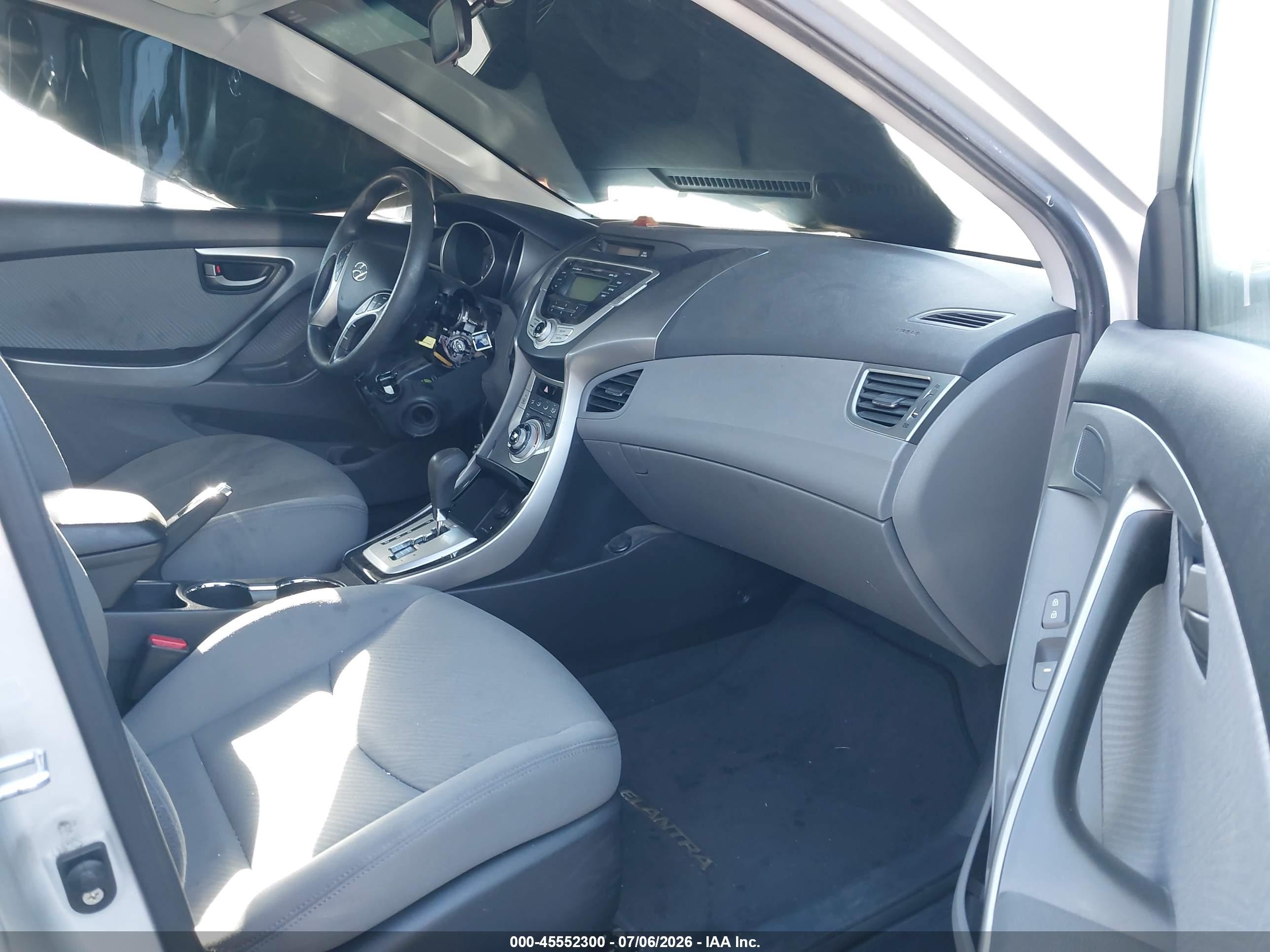 2011 Hyundai Elantra Gls (ulsan Plant) Silver vin: KMHDH4AE9BU152670