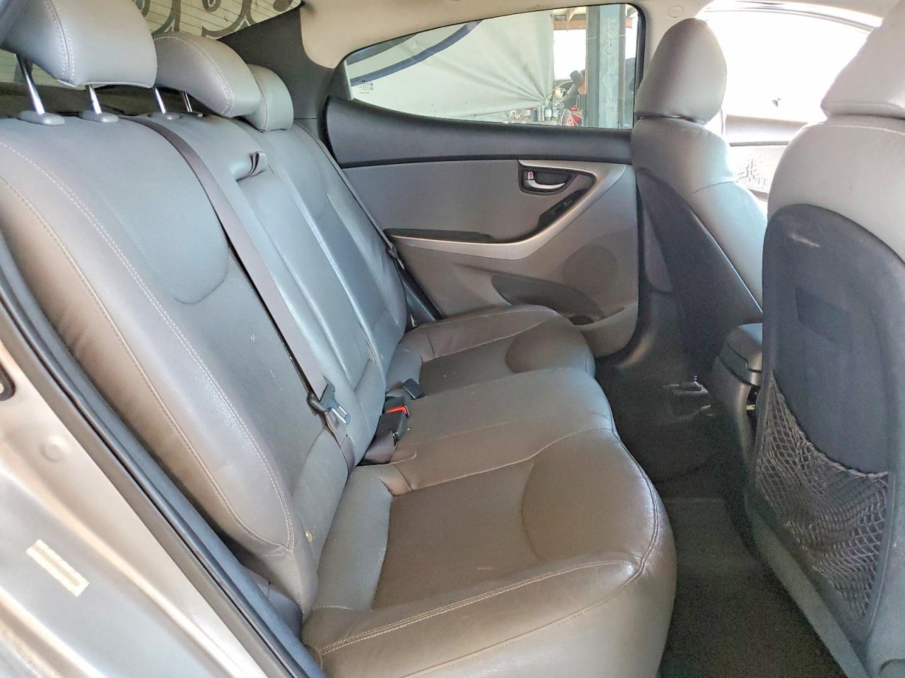 2012 Hyundai Elantra Limited Silver vin: KMHDH4AE9CU217261