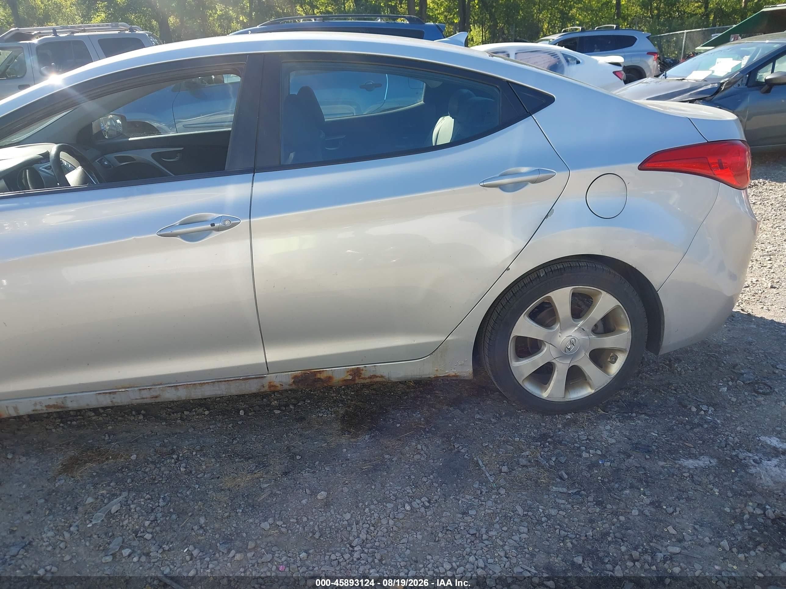 2012 Hyundai Elantra Limited (ulsan Plant) Silver vin: KMHDH4AE9CU231337