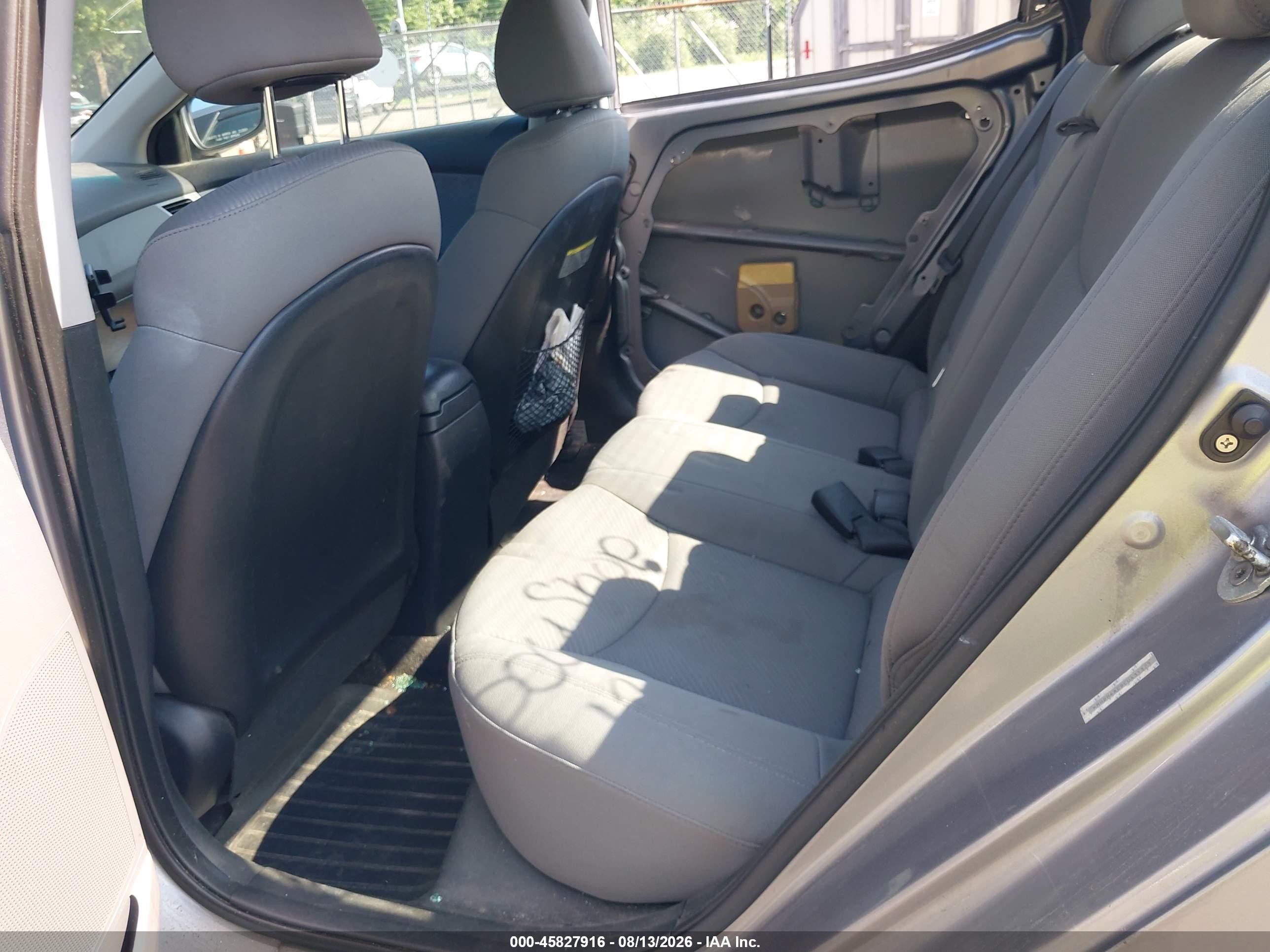 2012 Hyundai Elantra Gls (ulsan Plant) Silver vin: KMHDH4AE9CU431375