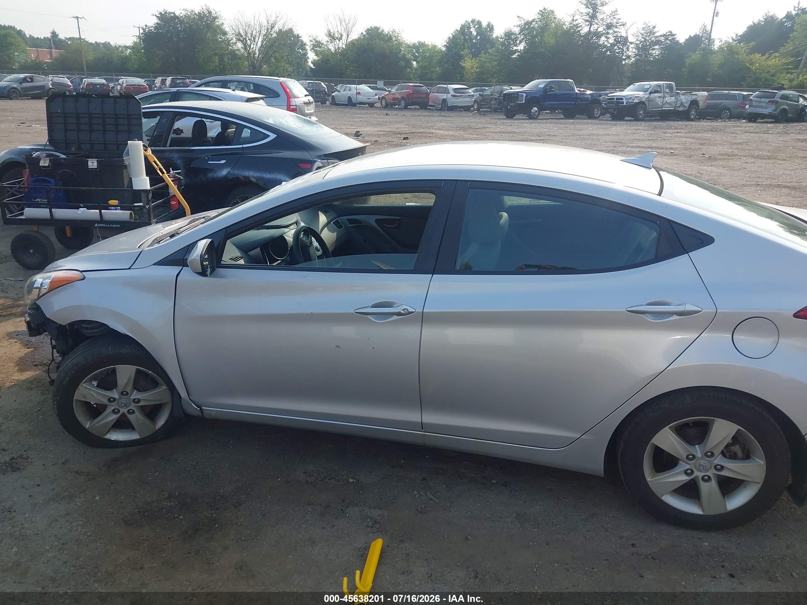 2012 Hyundai Elantra Gls (ulsan Plant) Silver vin: KMHDH4AE9CU475649