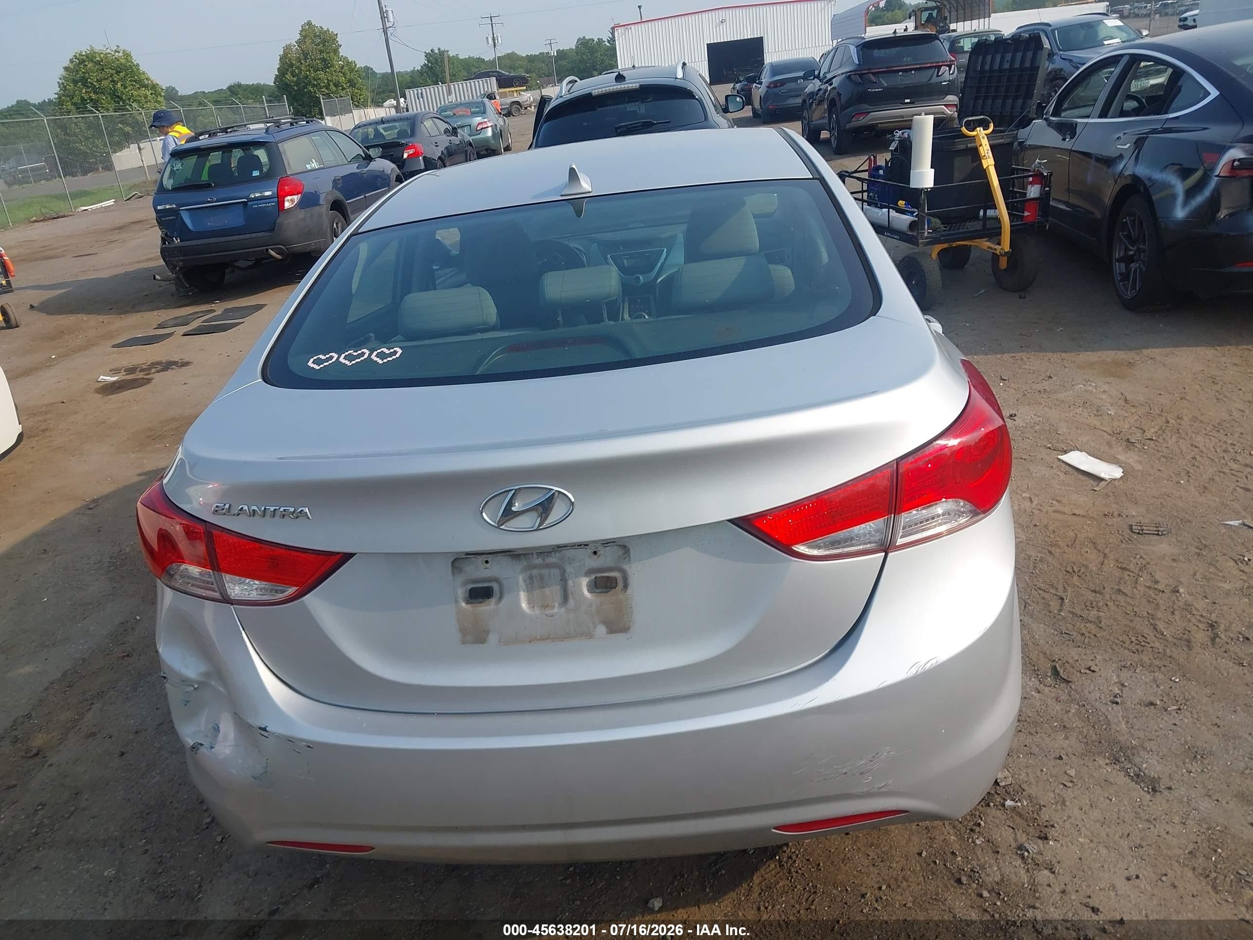2012 Hyundai Elantra Gls (ulsan Plant) Silver vin: KMHDH4AE9CU475649