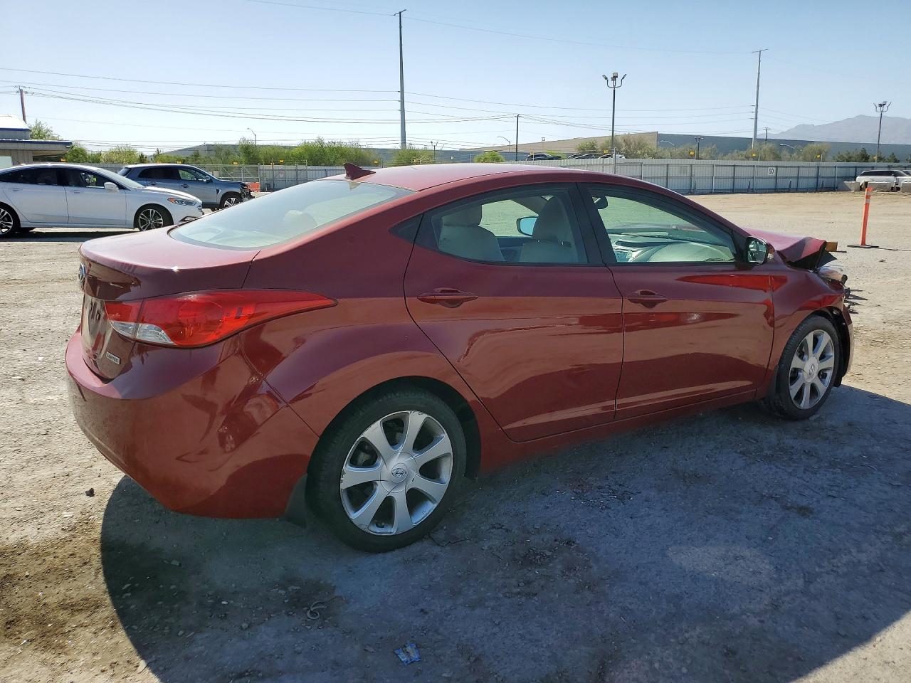 2012 Hyundai Elantra Limited Red vin: KMHDH4AE9CU482116