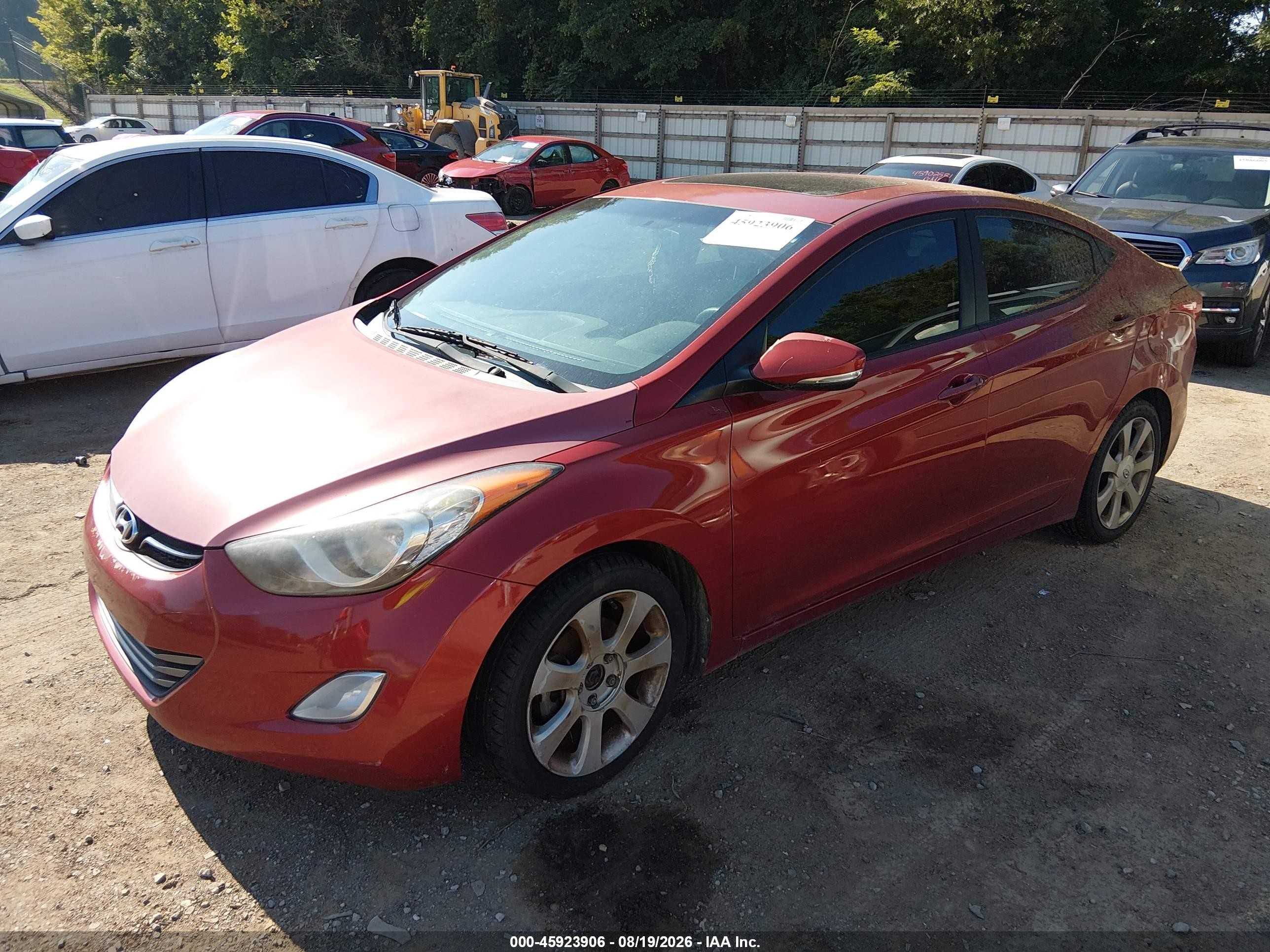 2013 Hyundai Elantra Limited Maroon vin: KMHDH4AE9DU611389