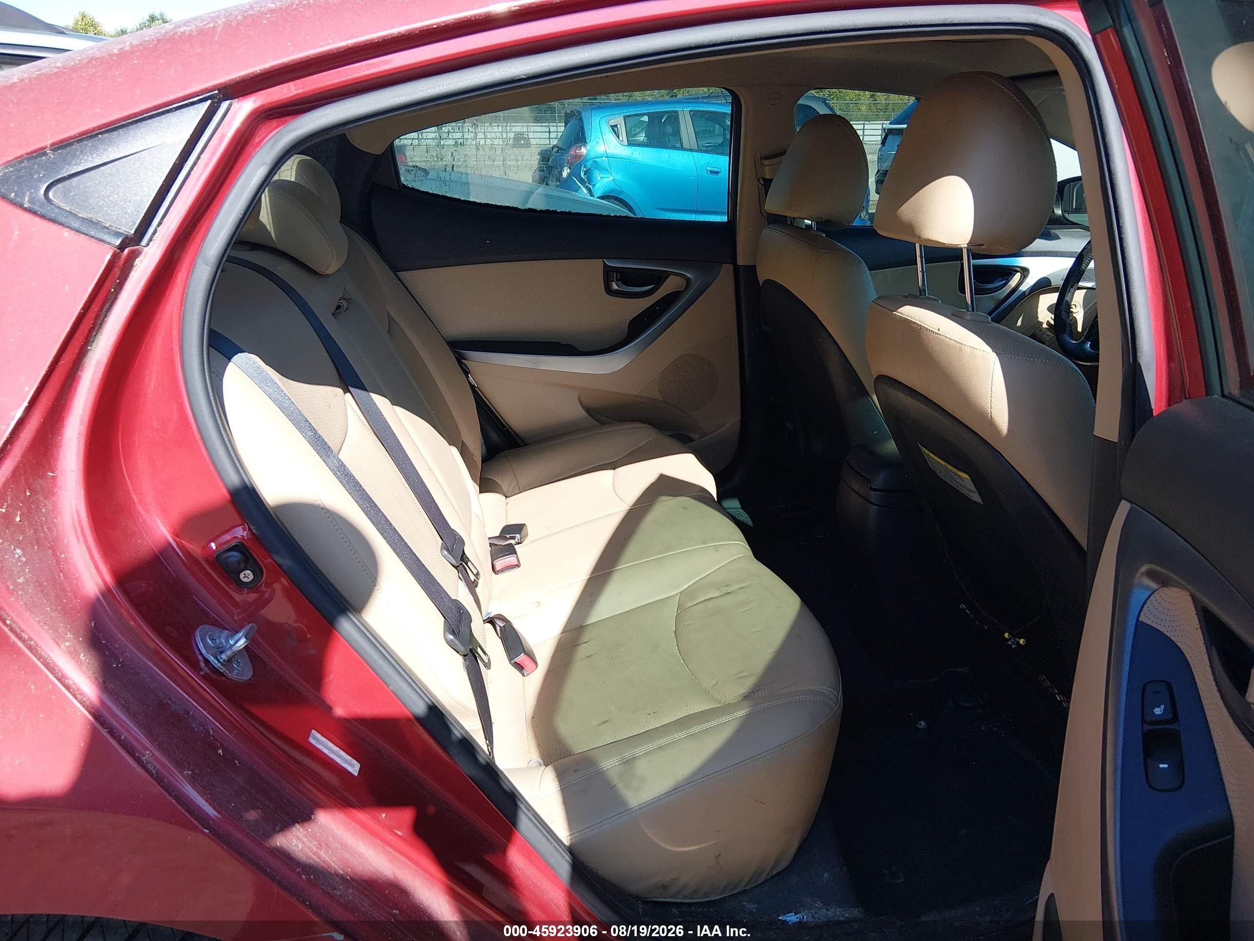 2013 Hyundai Elantra Limited Maroon vin: KMHDH4AE9DU611389