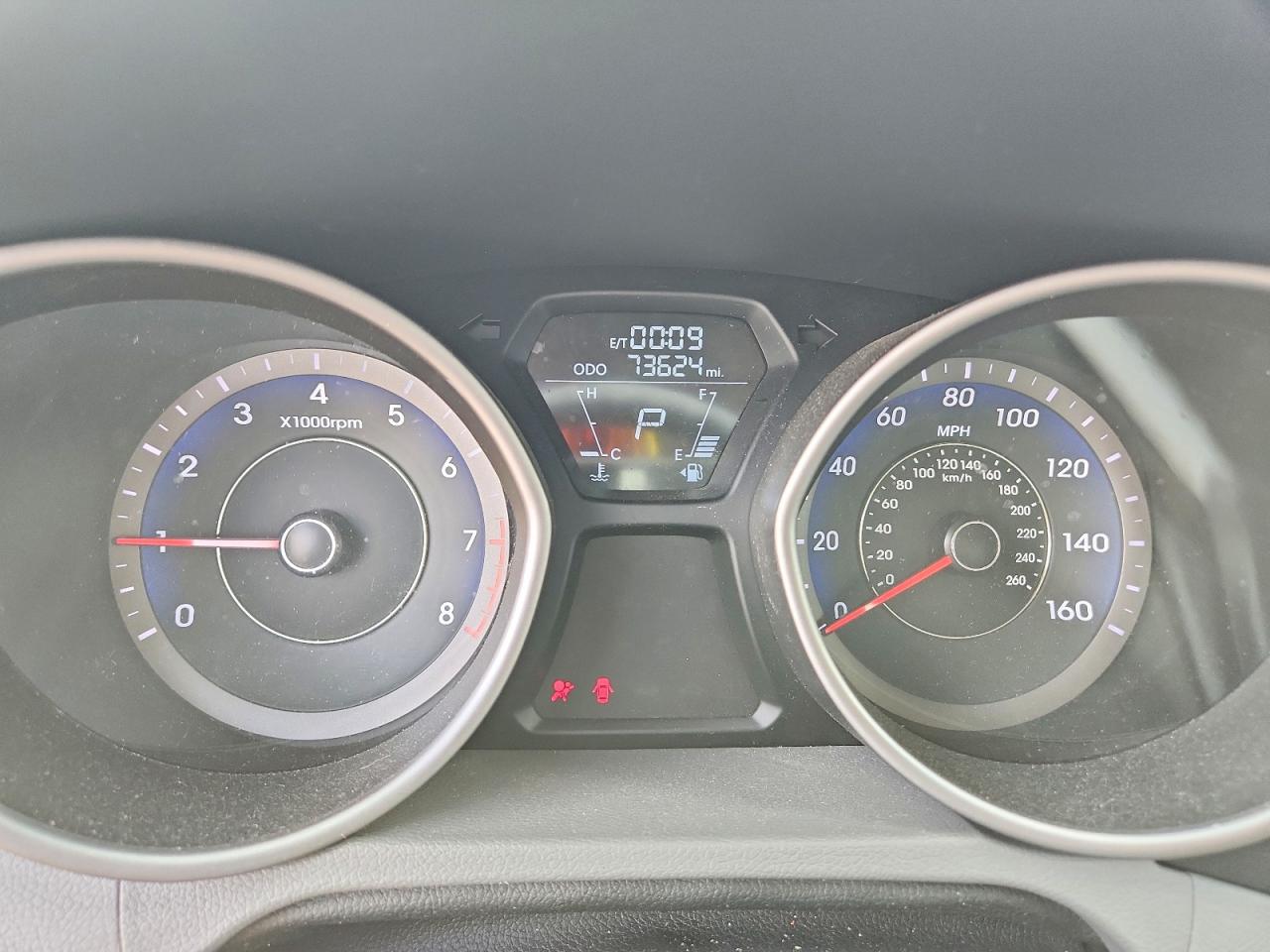 2013 Hyundai Elantra Gls Серебряный vin: KMHDH4AE9DU624790