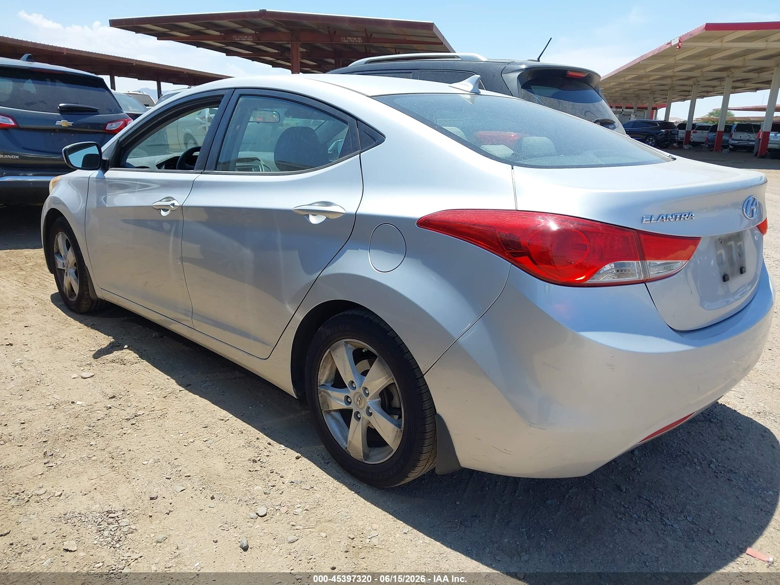 2013 Hyundai Elantra Gls Silver vin: KMHDH4AE9DU680468