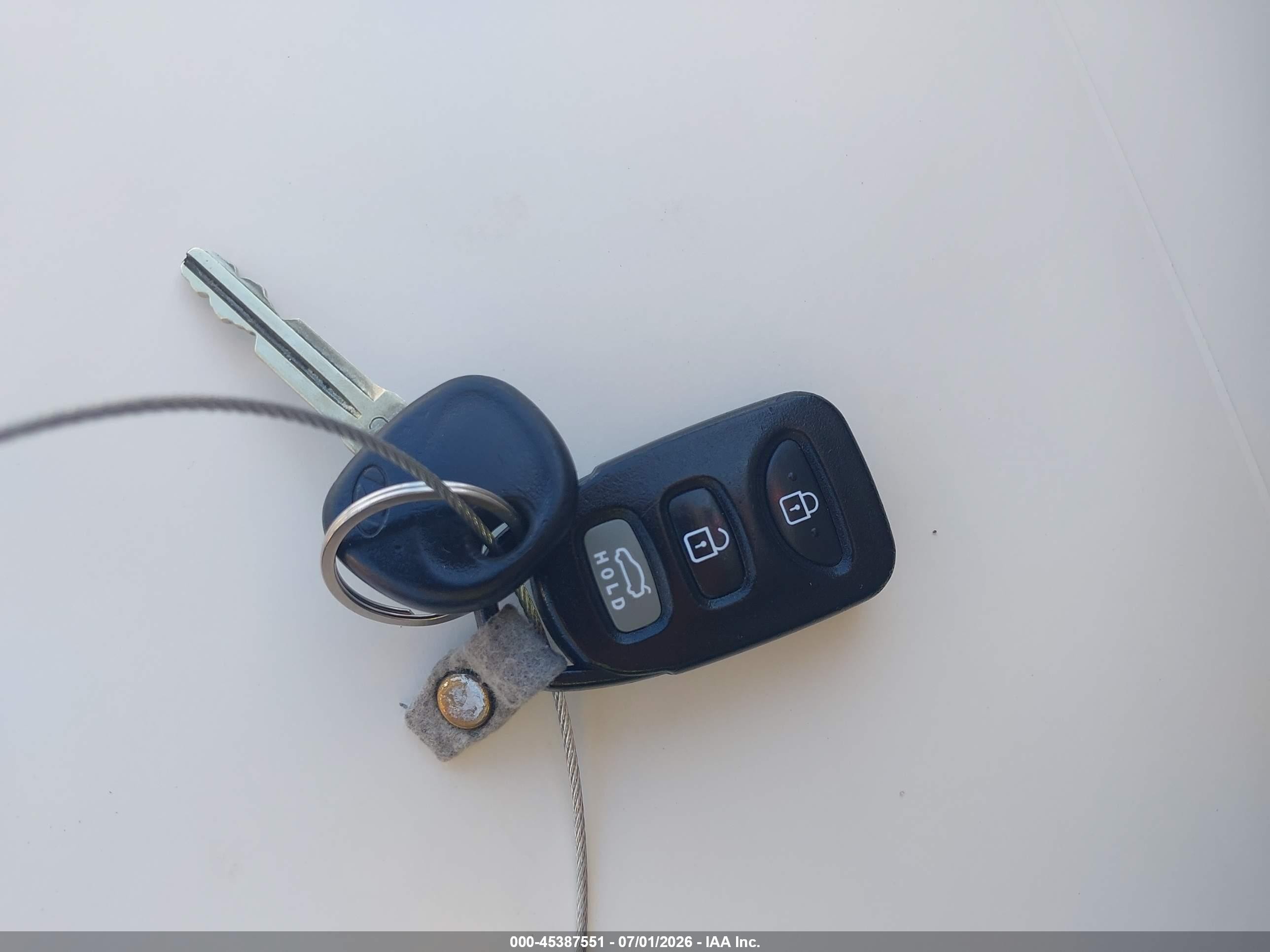 2013 Hyundai Elantra Gls Silver vin: KMHDH4AE9DU749370