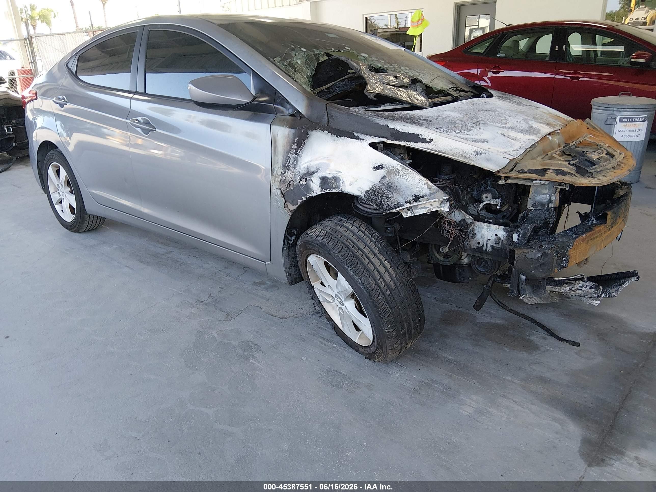 2013 Hyundai Elantra Gls Silver vin: KMHDH4AE9DU749370